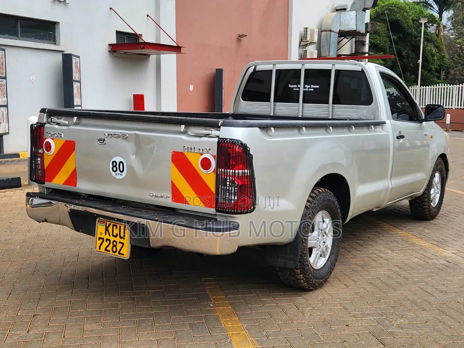 Toyota Hilux 2012 Silver