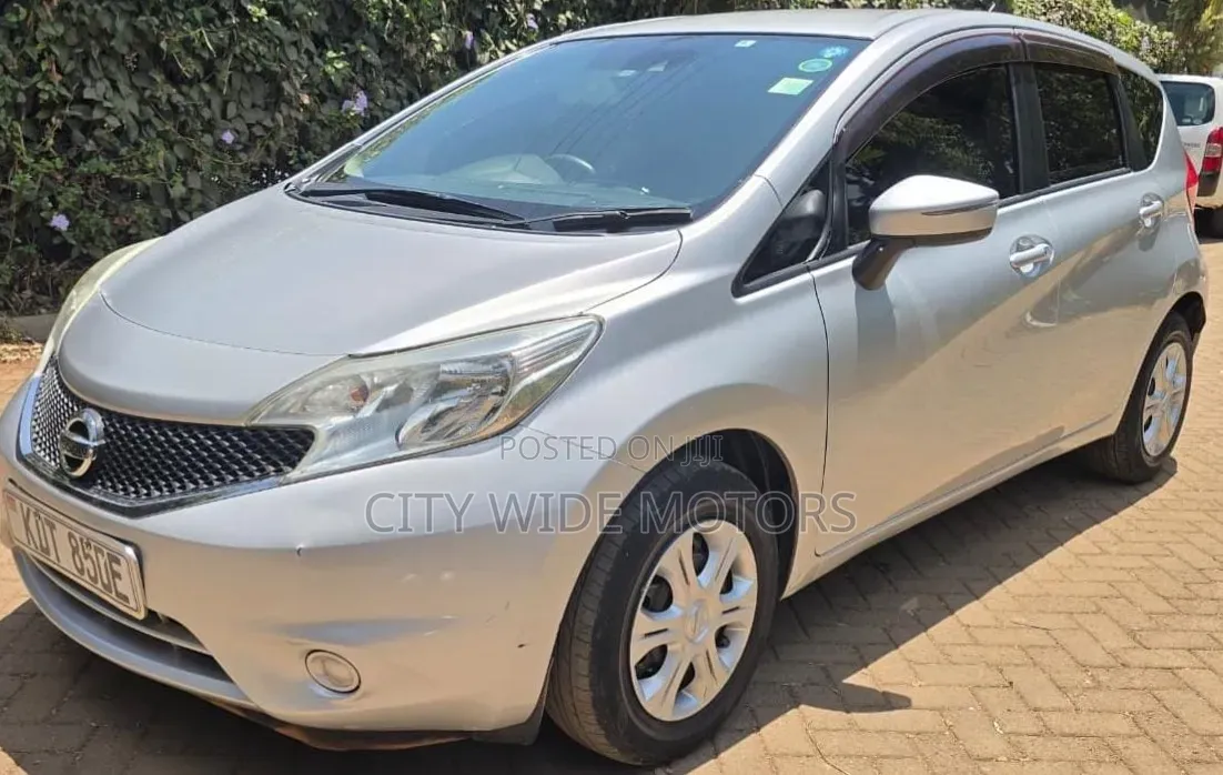 Nissan Note 2018 Silver