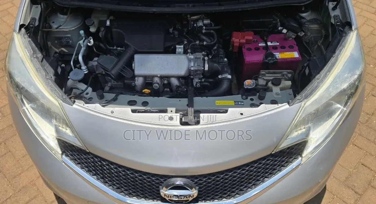 Nissan Note 2018 Silver