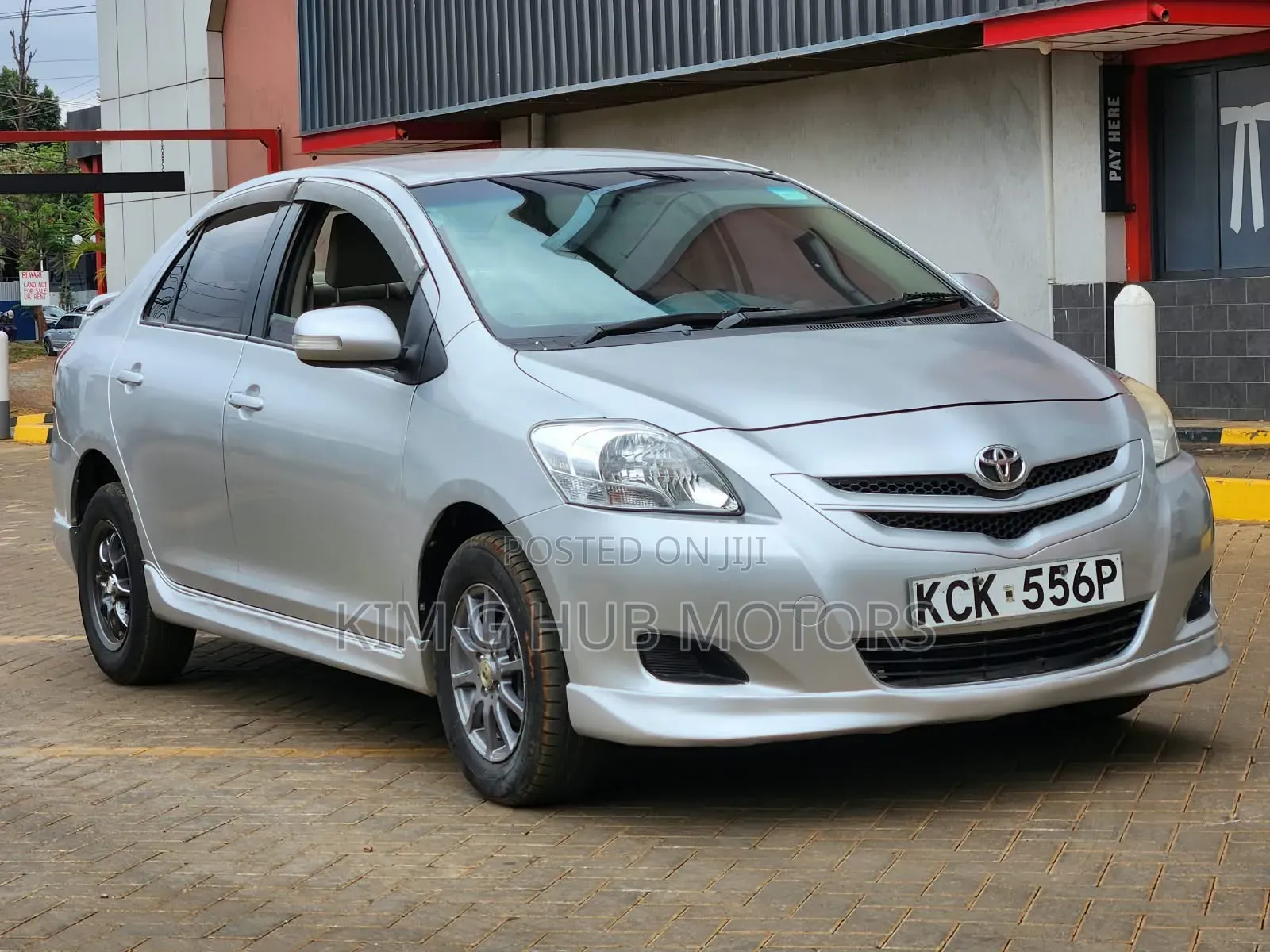 Toyota Belta 2009 Silver