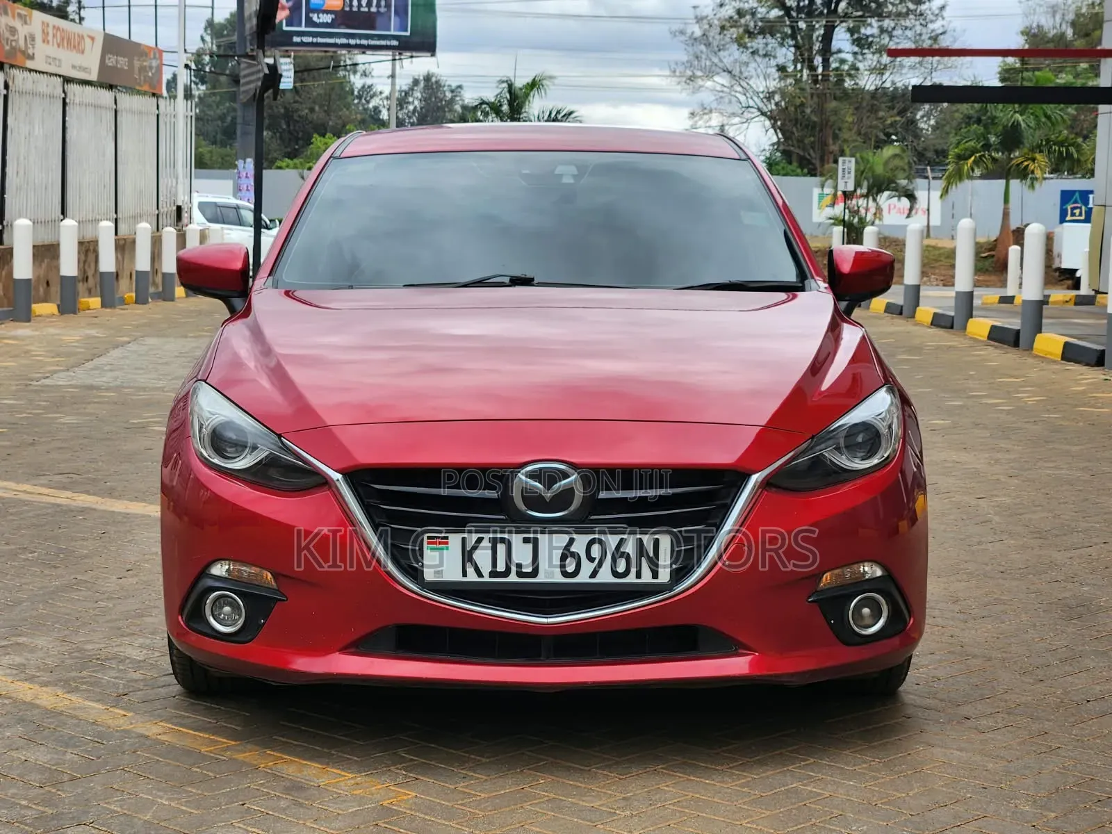 Mazda Axela 2015 Red