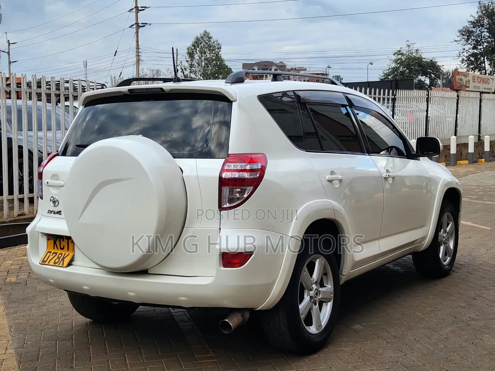 Toyota RAV4 2011 Pearl