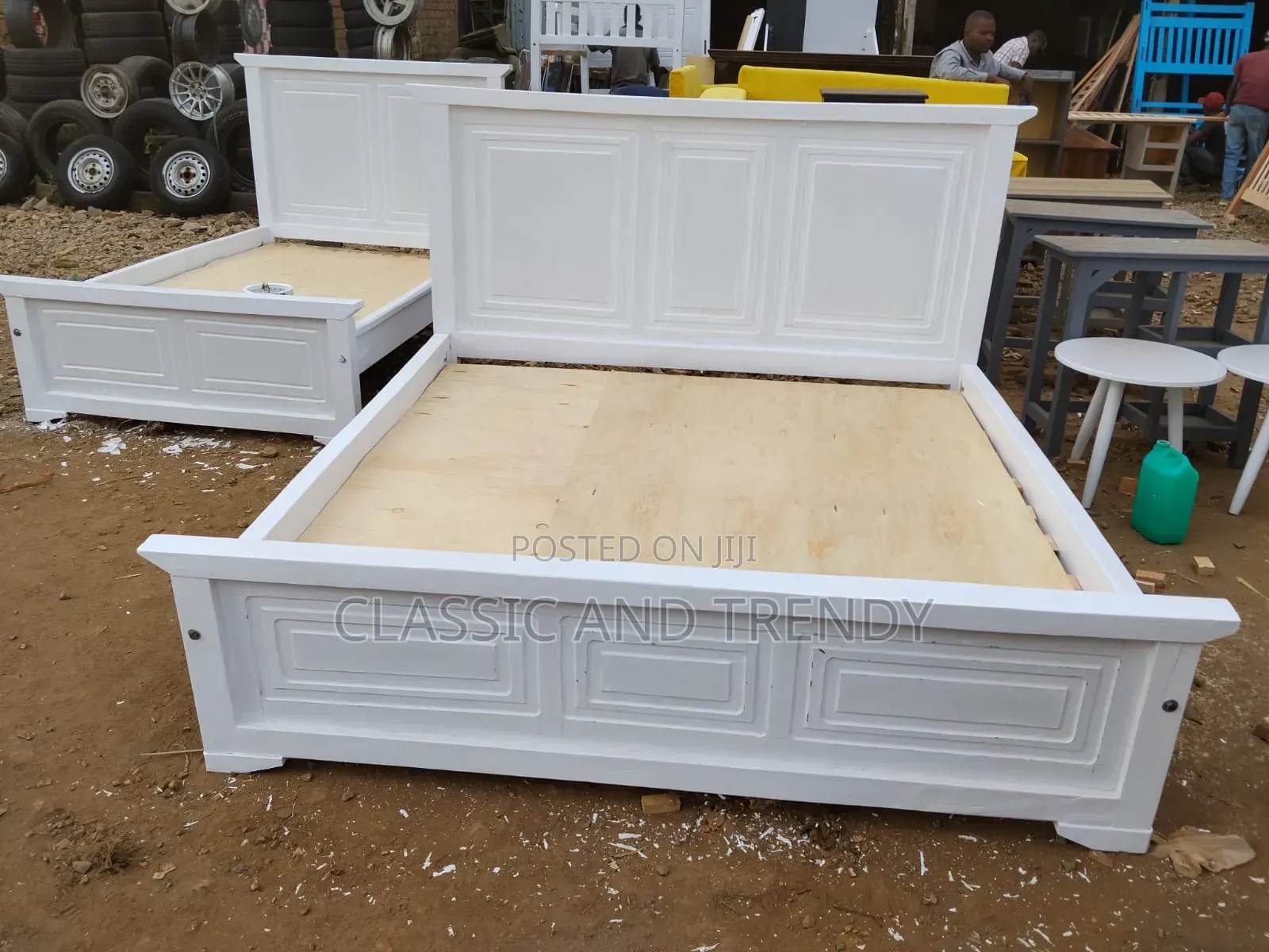 White 6x6 Panelled Bed