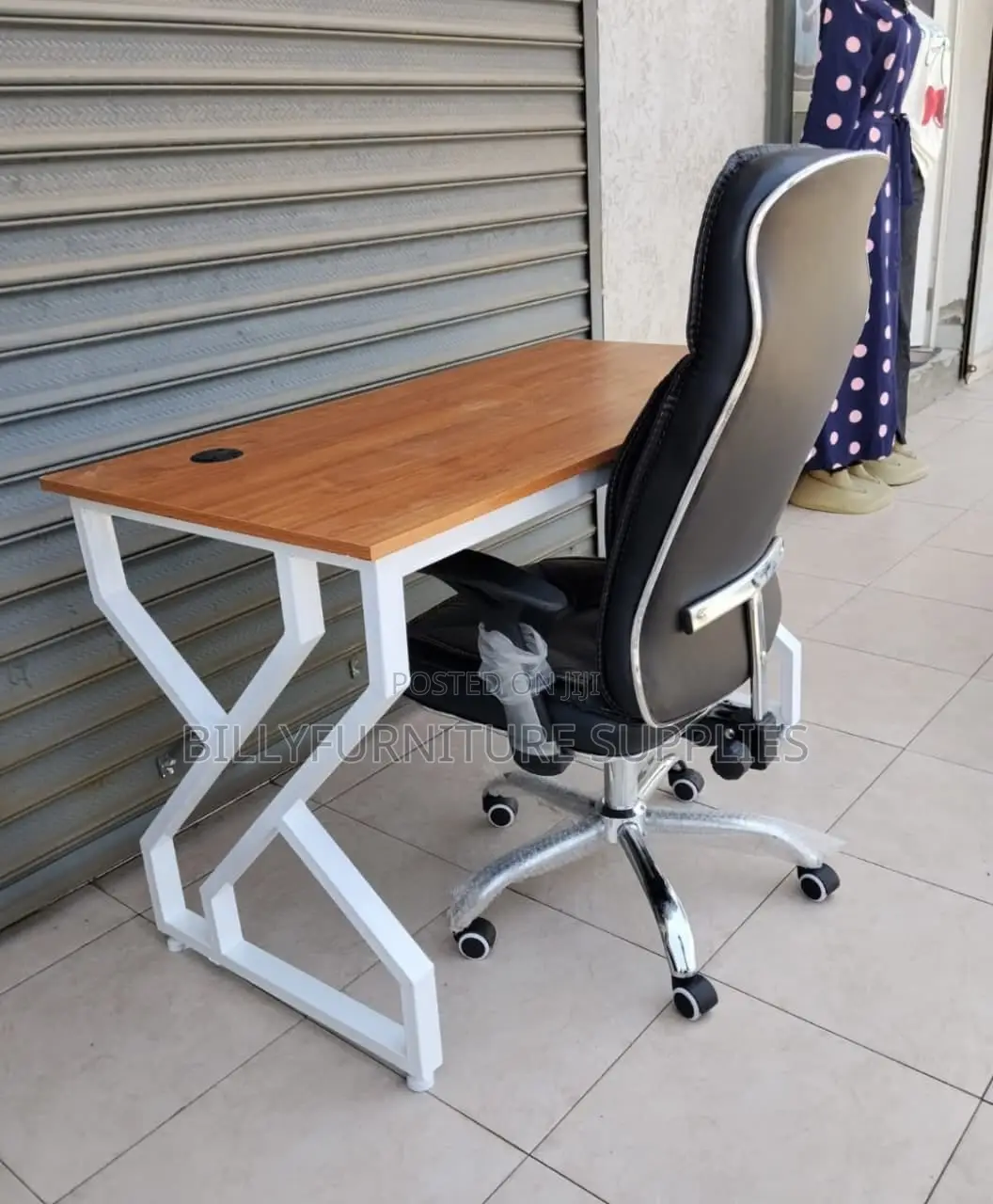 1.2M Modern Office Desk With X-Leg Frame