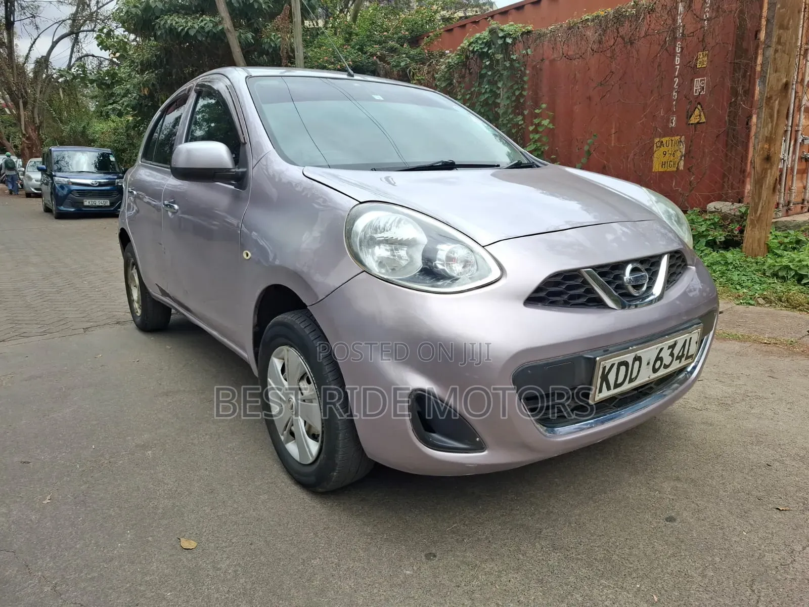 Nissan March 2014 Silver