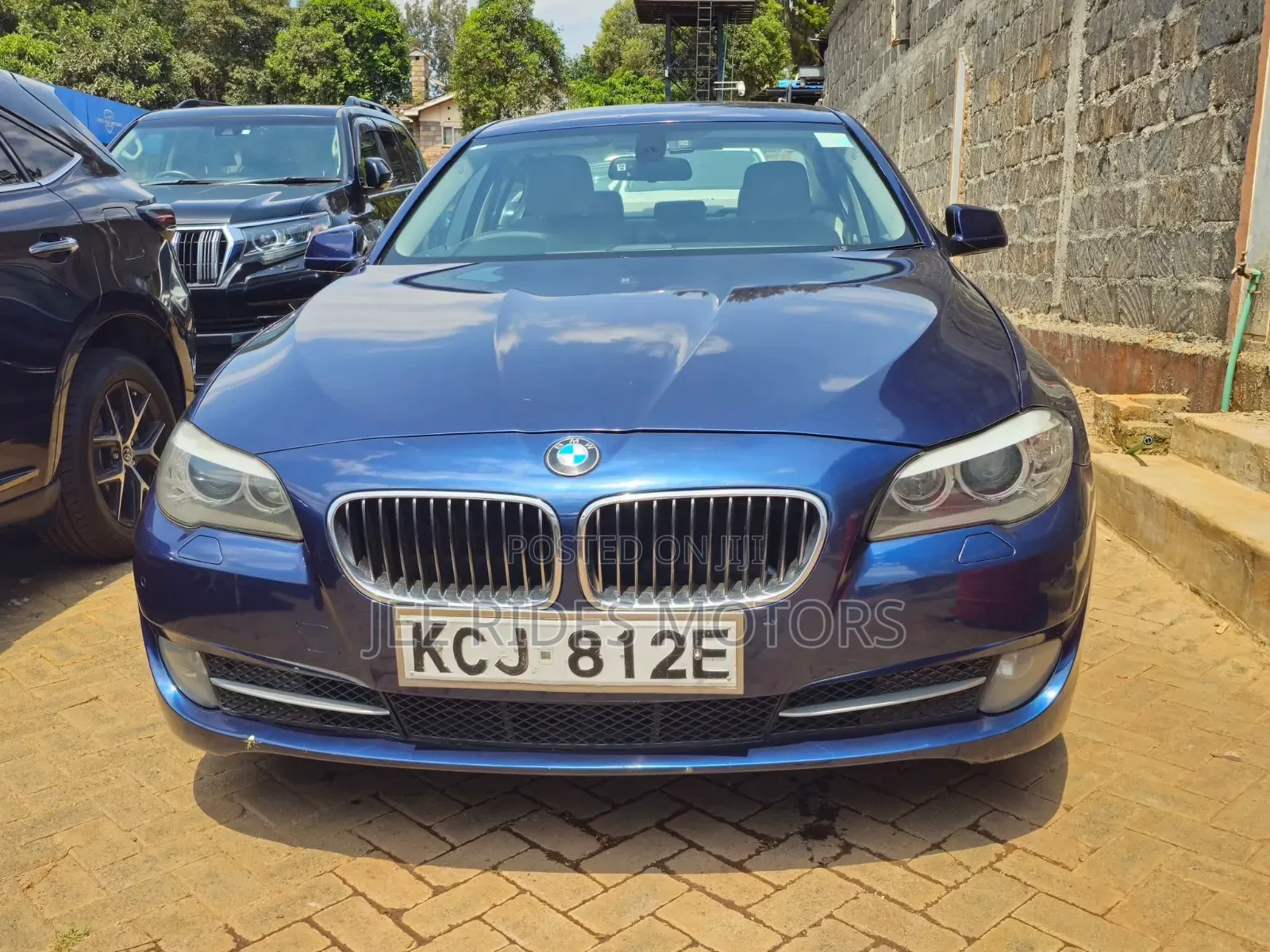 BMW 520i 2009 Blue