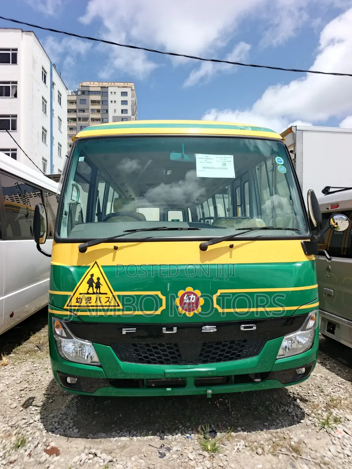Mitsubishi Fuso Rosa 2020 Green