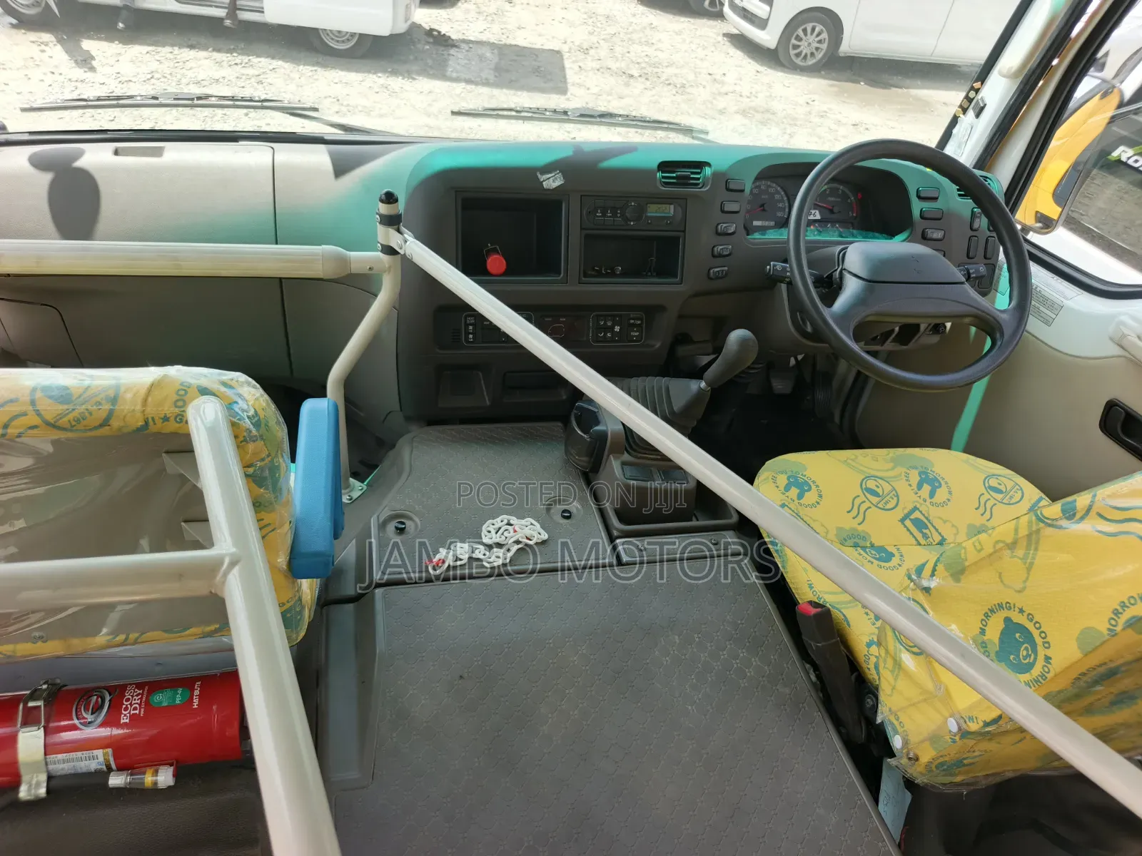 Mitsubishi Fuso Rosa 2020 Green