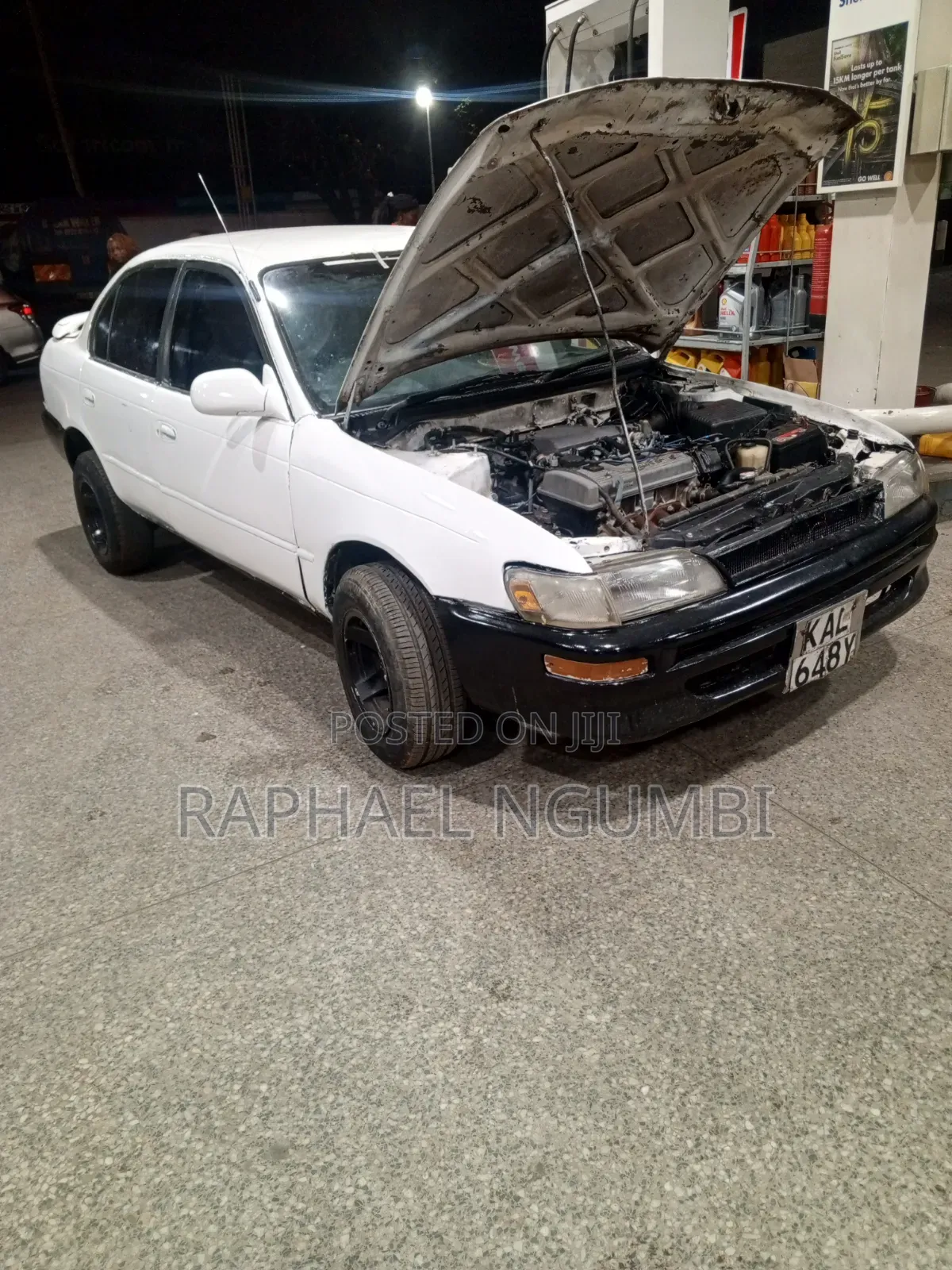 Toyota Corolla 1996 White