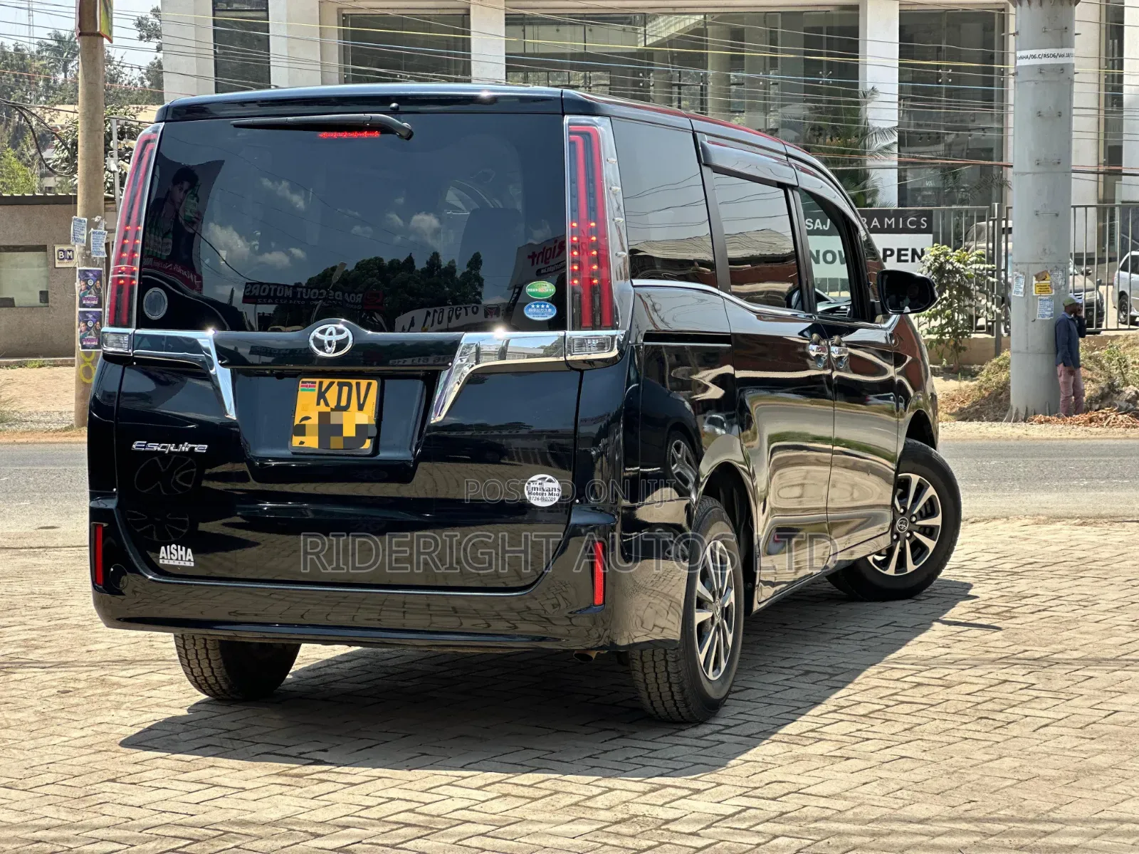 Toyota Esquire 2018 Black