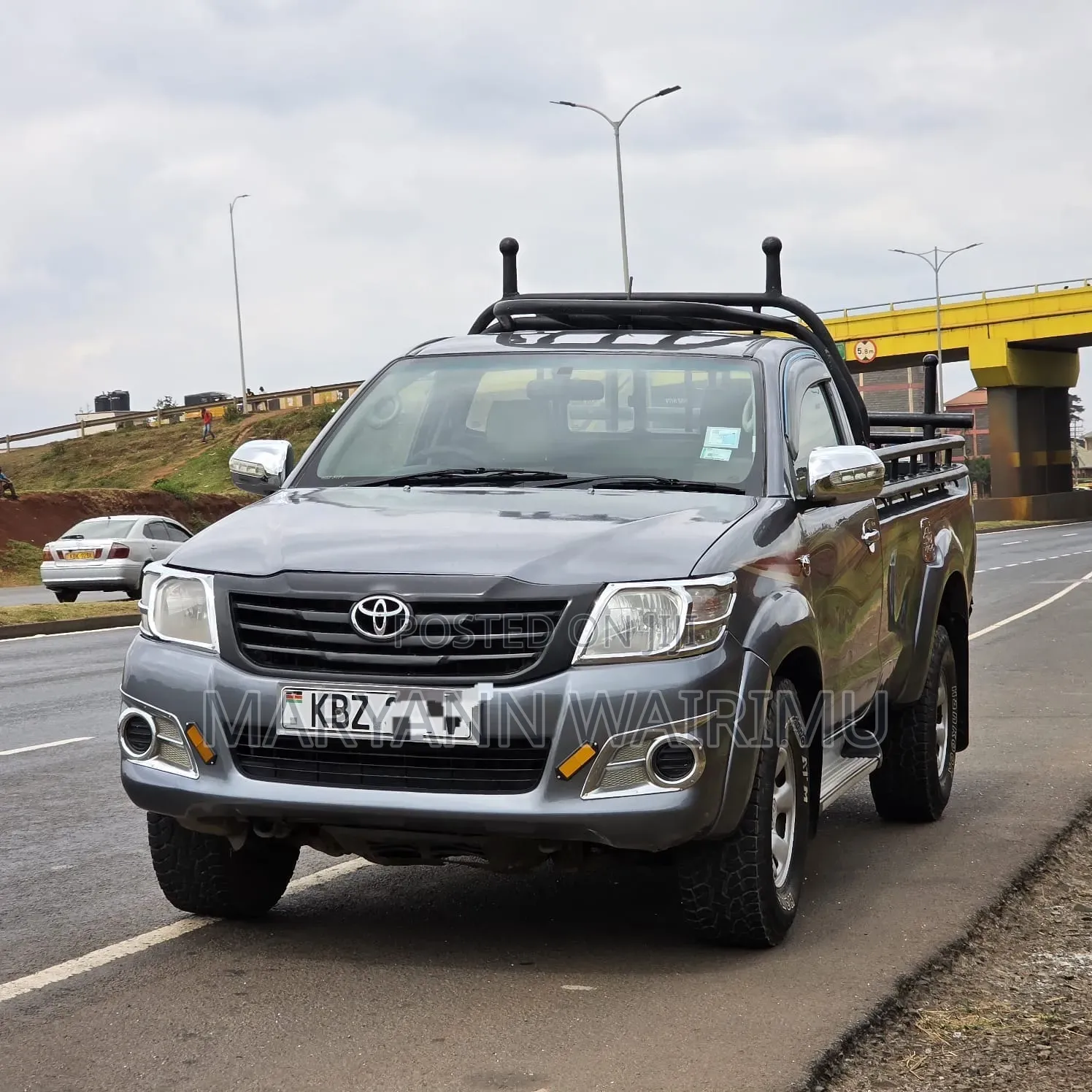 Toyota Hilux 3.0 D-4D 4x4 2014 Gray