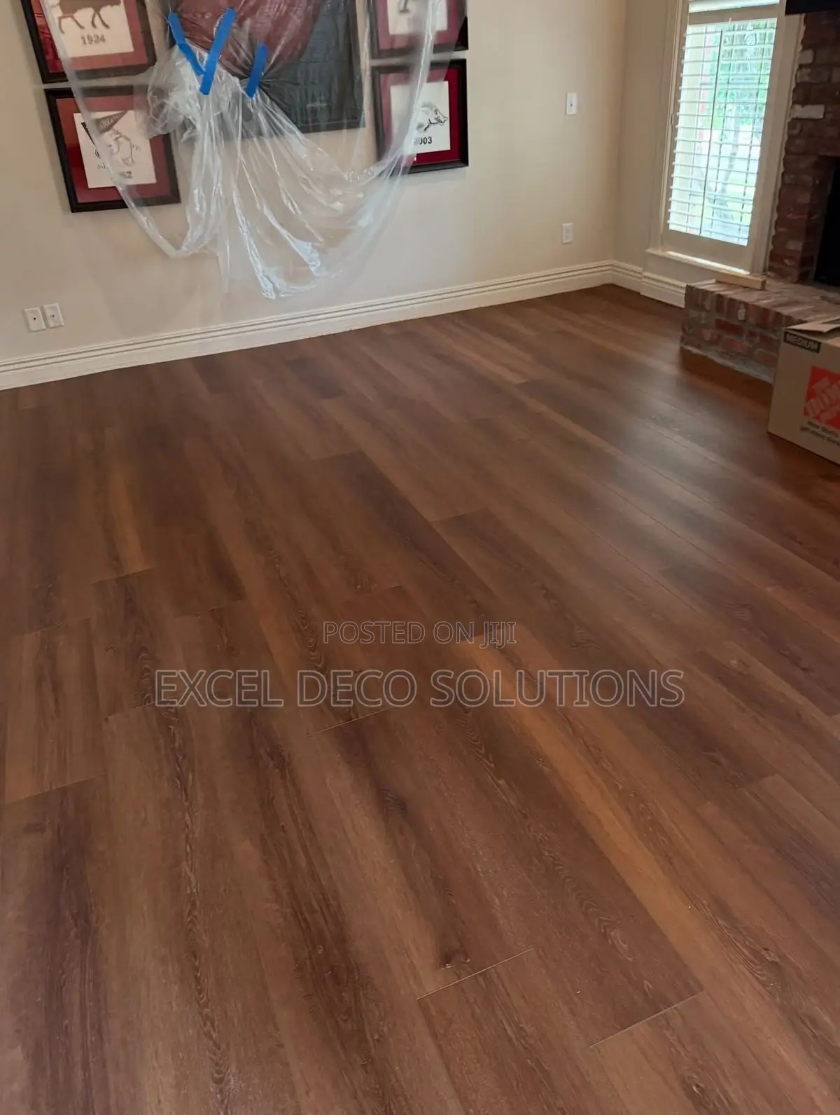 Modern SPC Woodlike Flooring - Wooden Finish Vinyl Planks