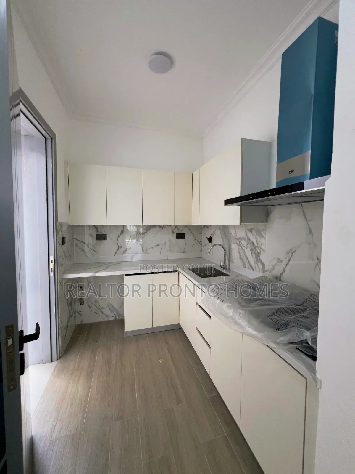 5bdrm Townhouse / Terrace in Lavington, Muthangari for rent
