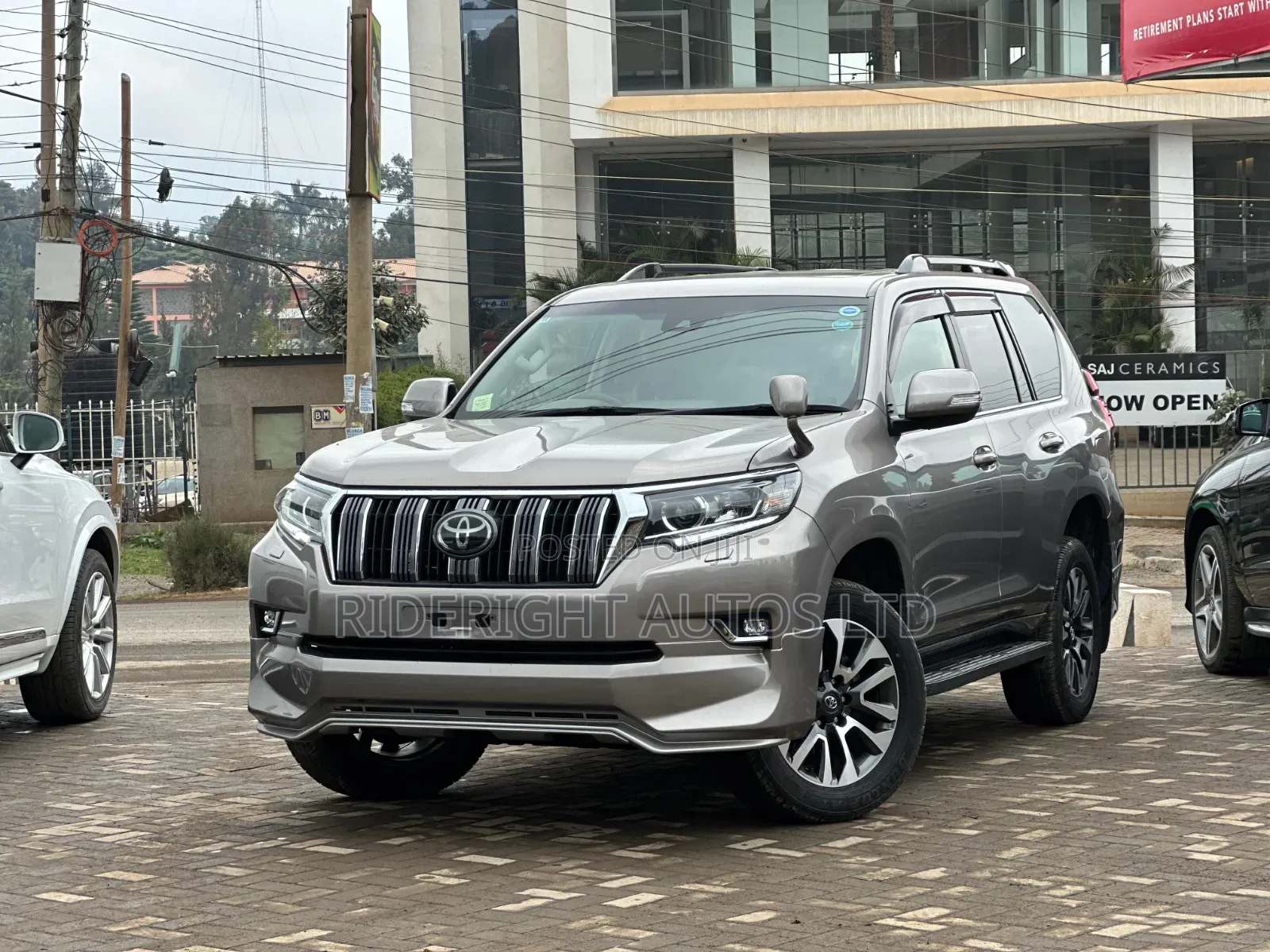 Toyota Land Cruiser Prado 2020 Ivory