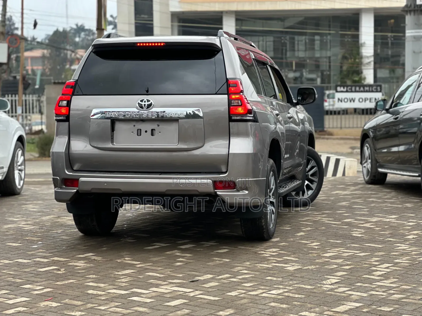 Toyota Land Cruiser Prado 2020 Ivory