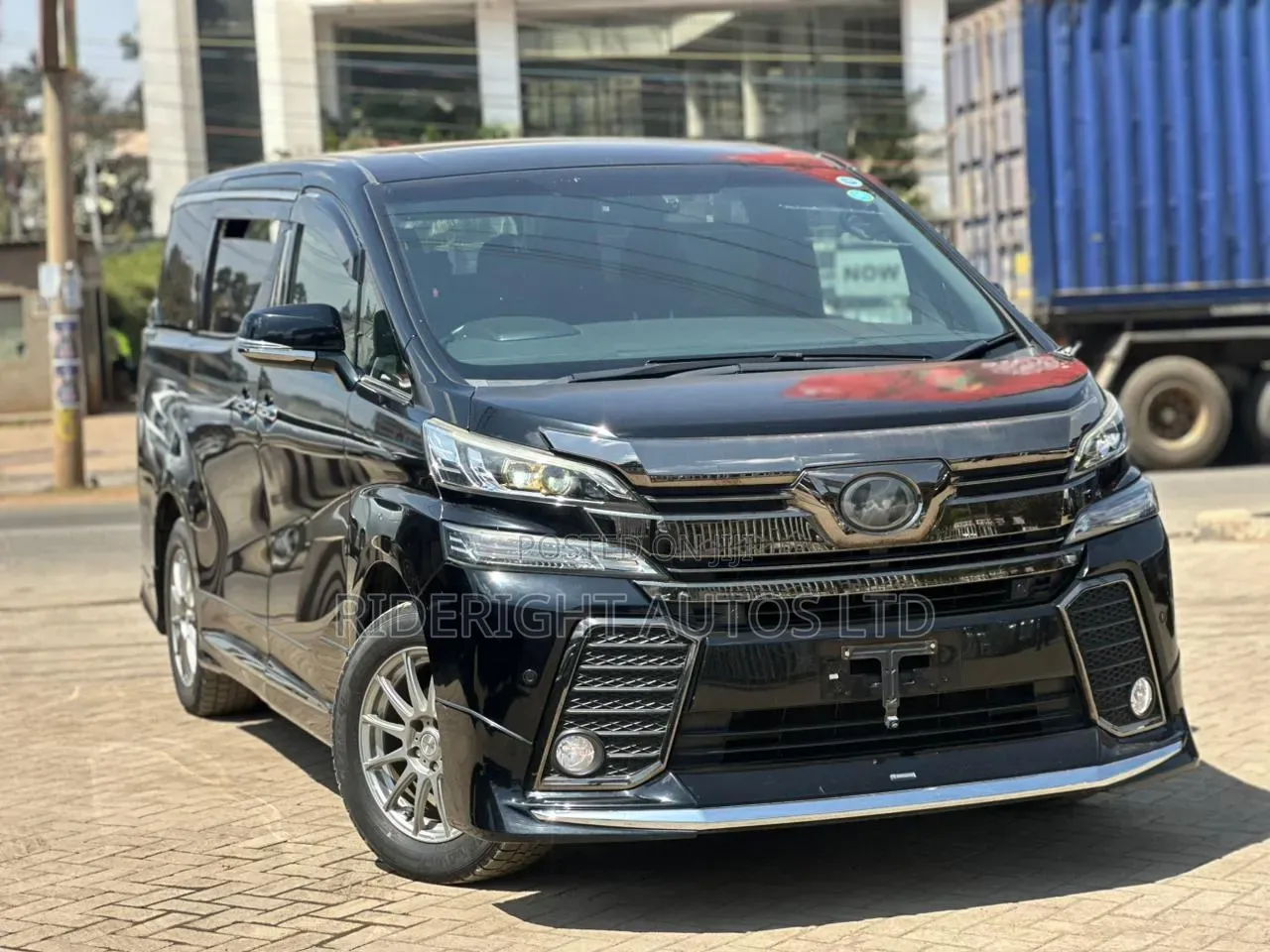 Toyota Vellfire 2018 Black