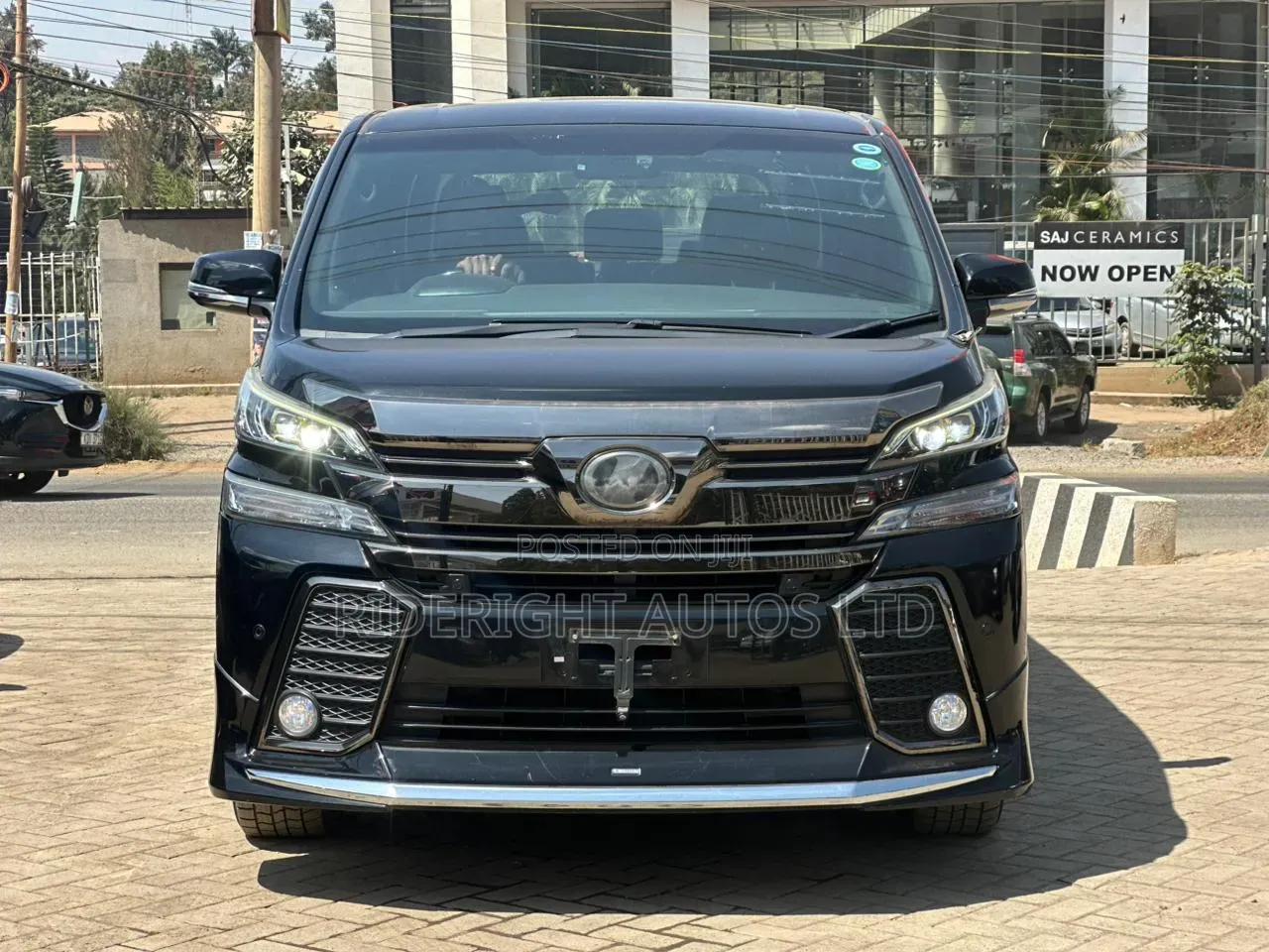 Toyota Vellfire 2018 Black