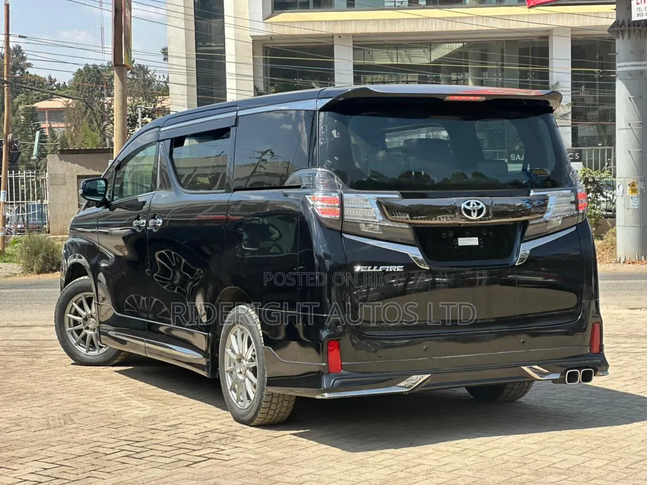 Toyota Vellfire 2018 Black