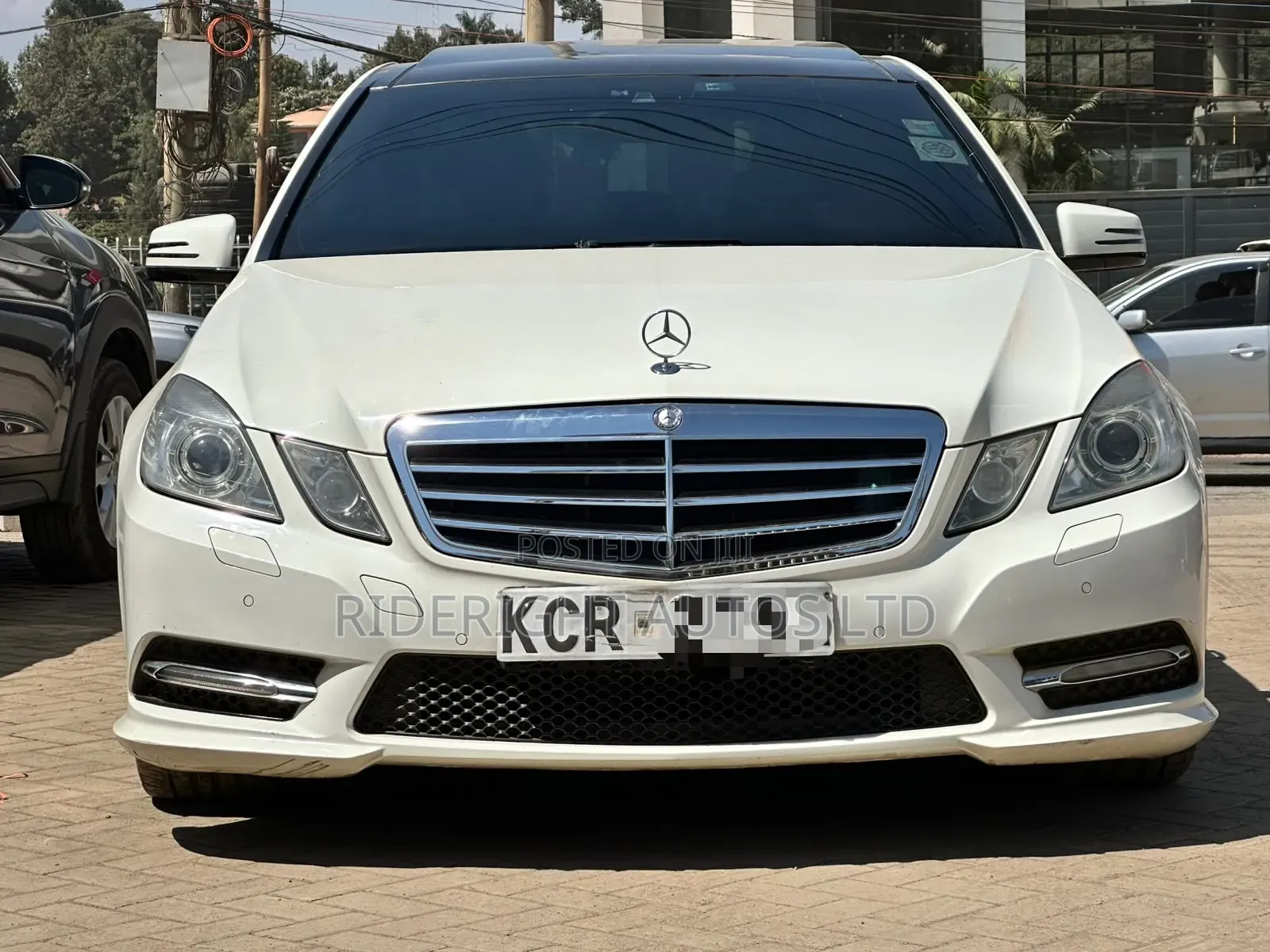 Mercedes-Benz E250 2012 White