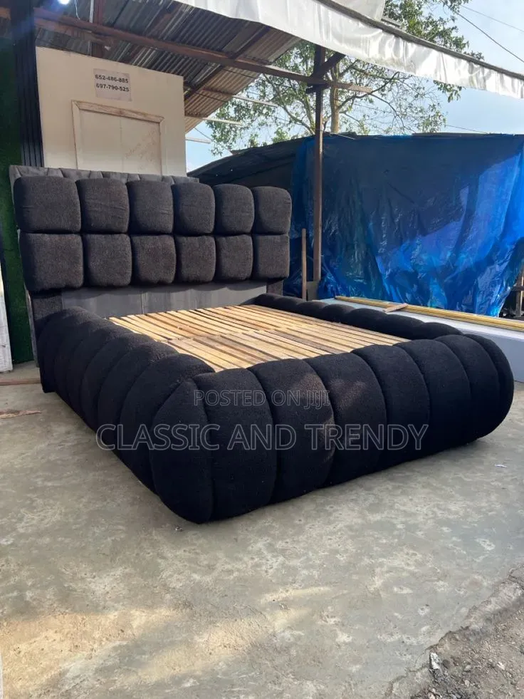 Black 5x6 Boucle