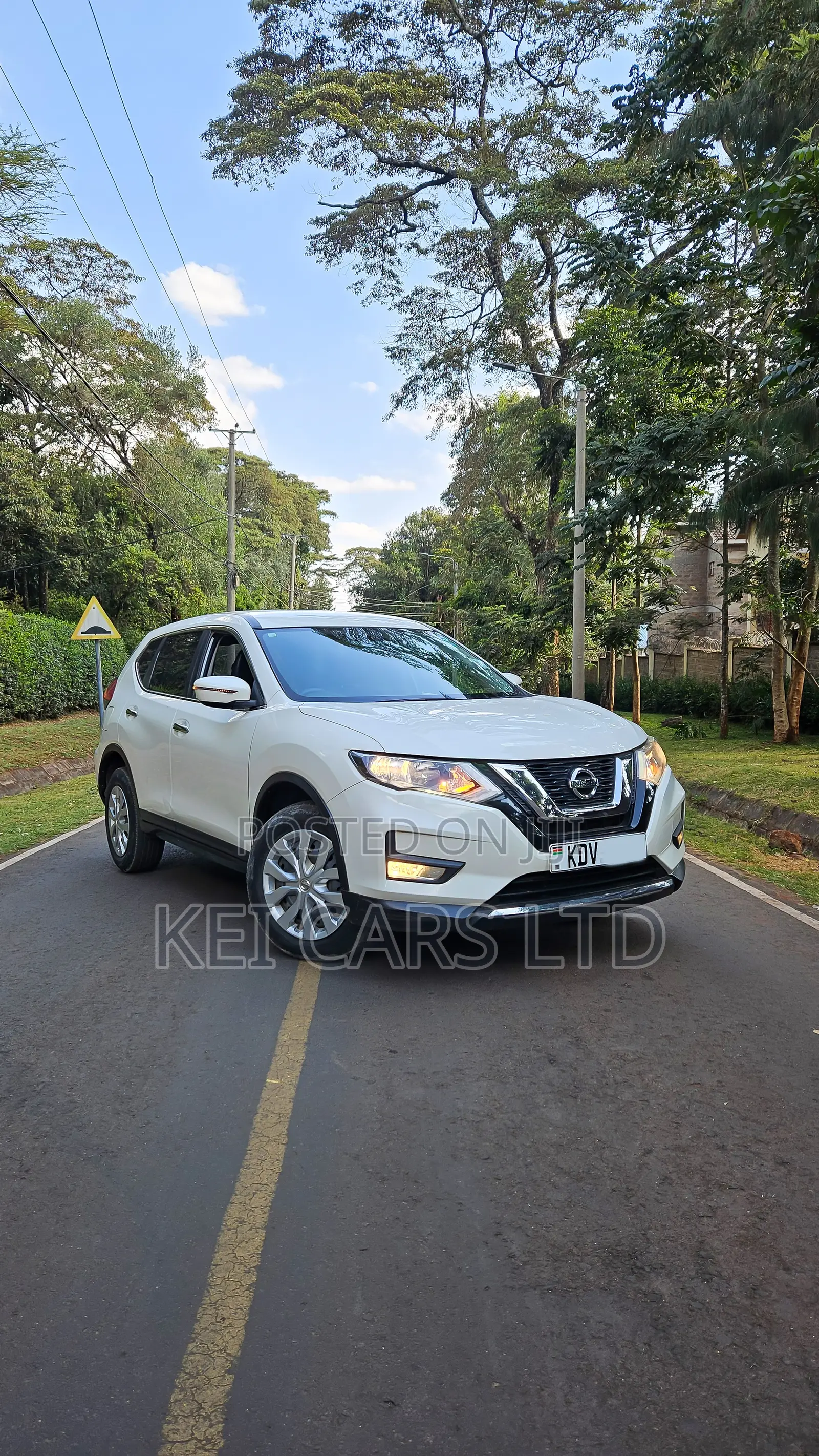 Nissan X-Trail 2.0 Petrol AWD 2018 White