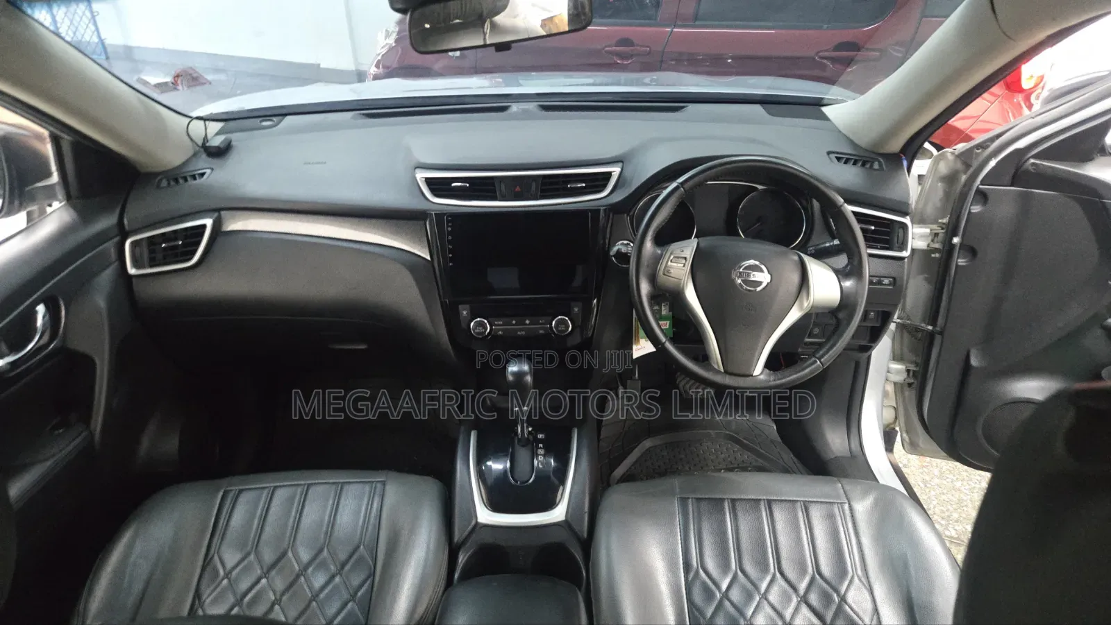 Nissan X-Trail 2015 Silver
