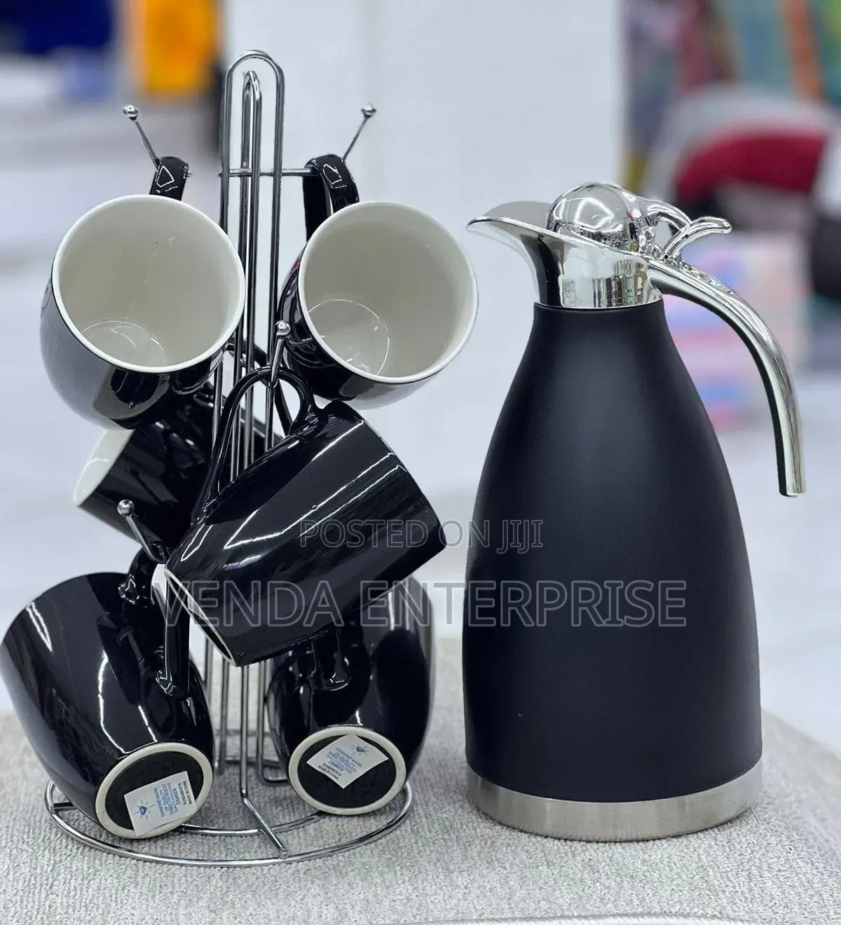 Breakfast Black Setware