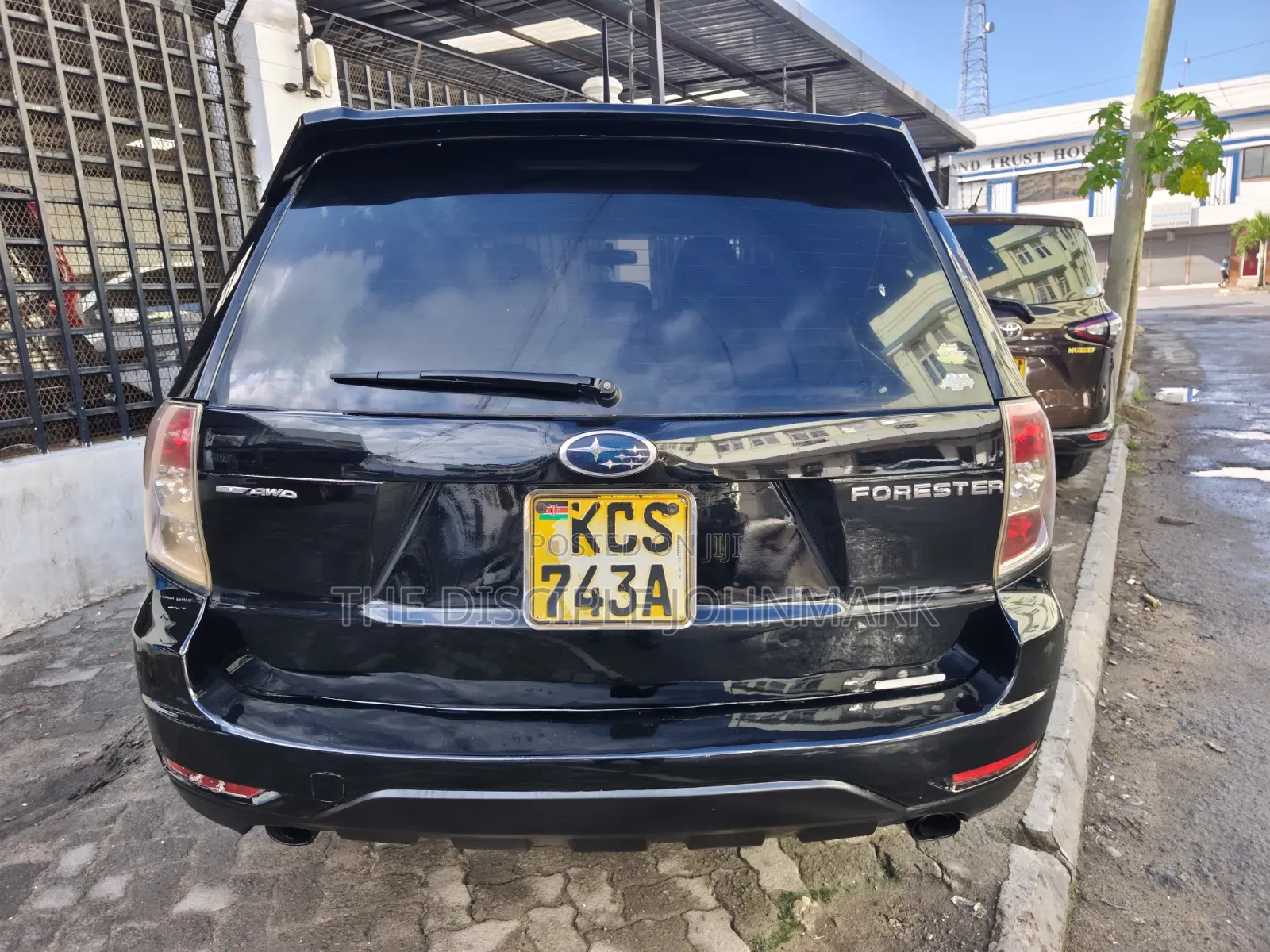 Subaru Forester 2011 Black