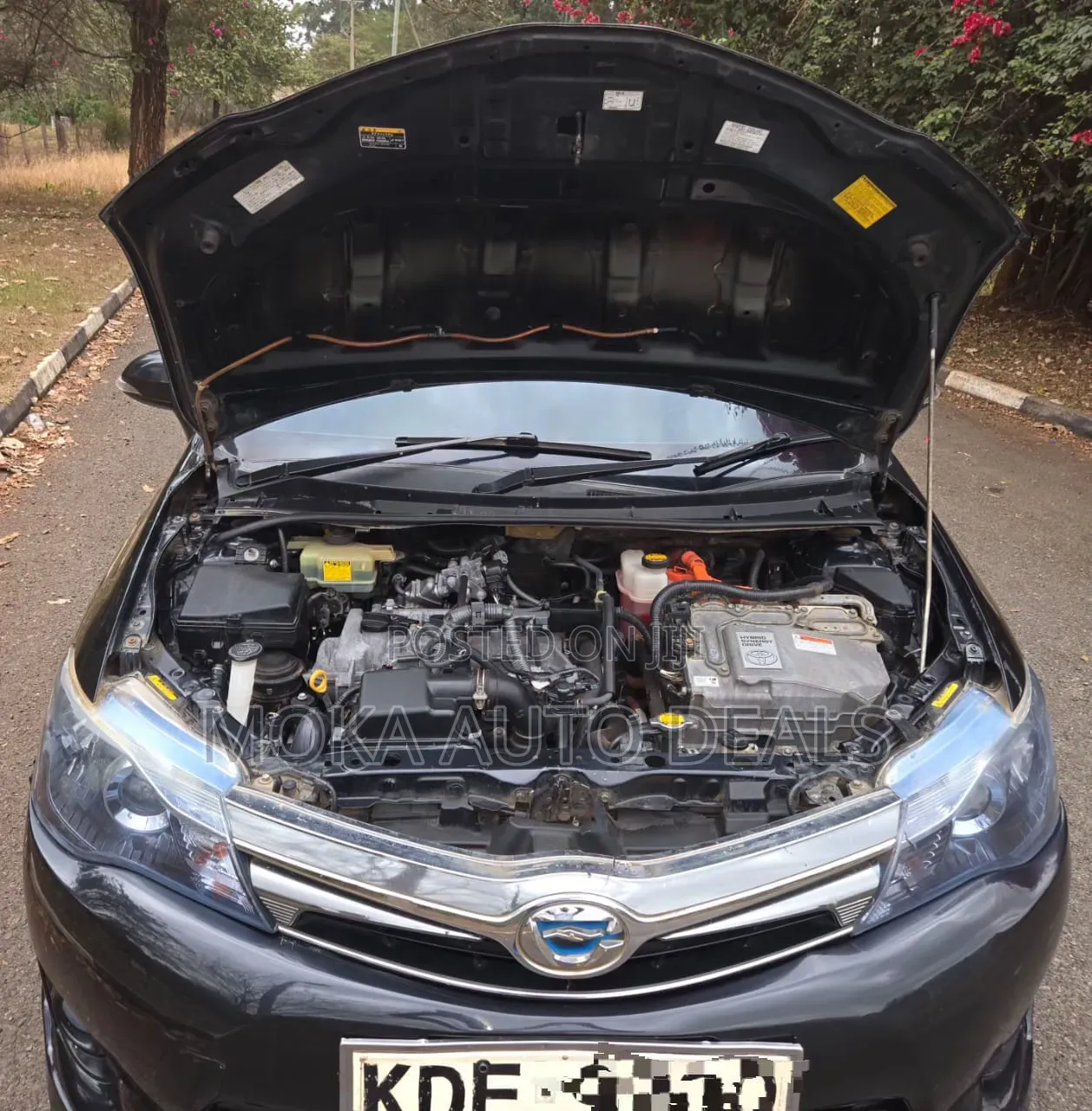 Toyota Corolla Fielder 1.5 Hybrid FWD 2014 Black