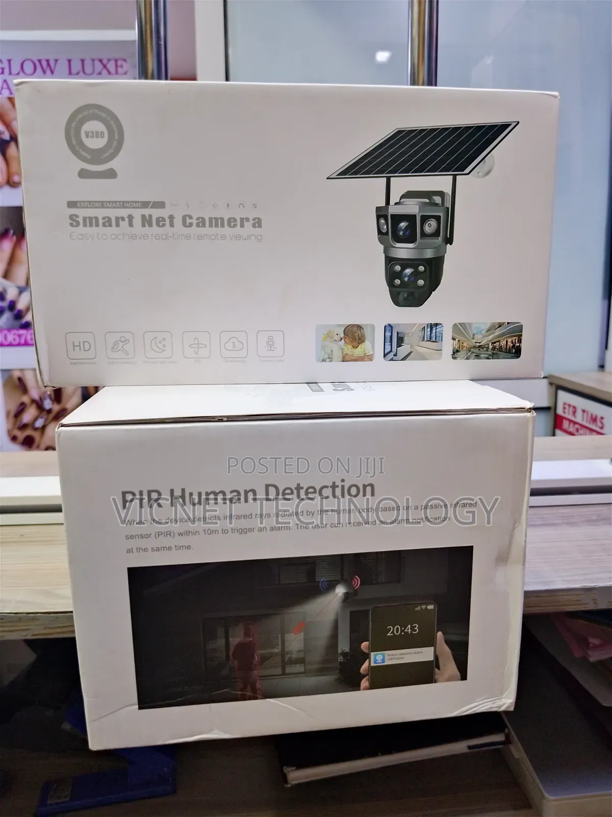 Dual Lens PTZ WiFi Solar CCTV Camera