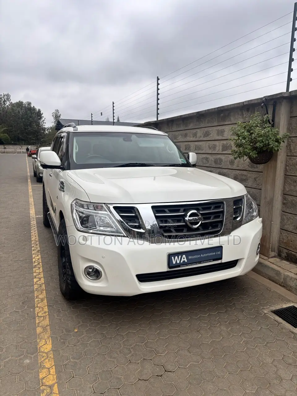Nissan Patrol 2015 White