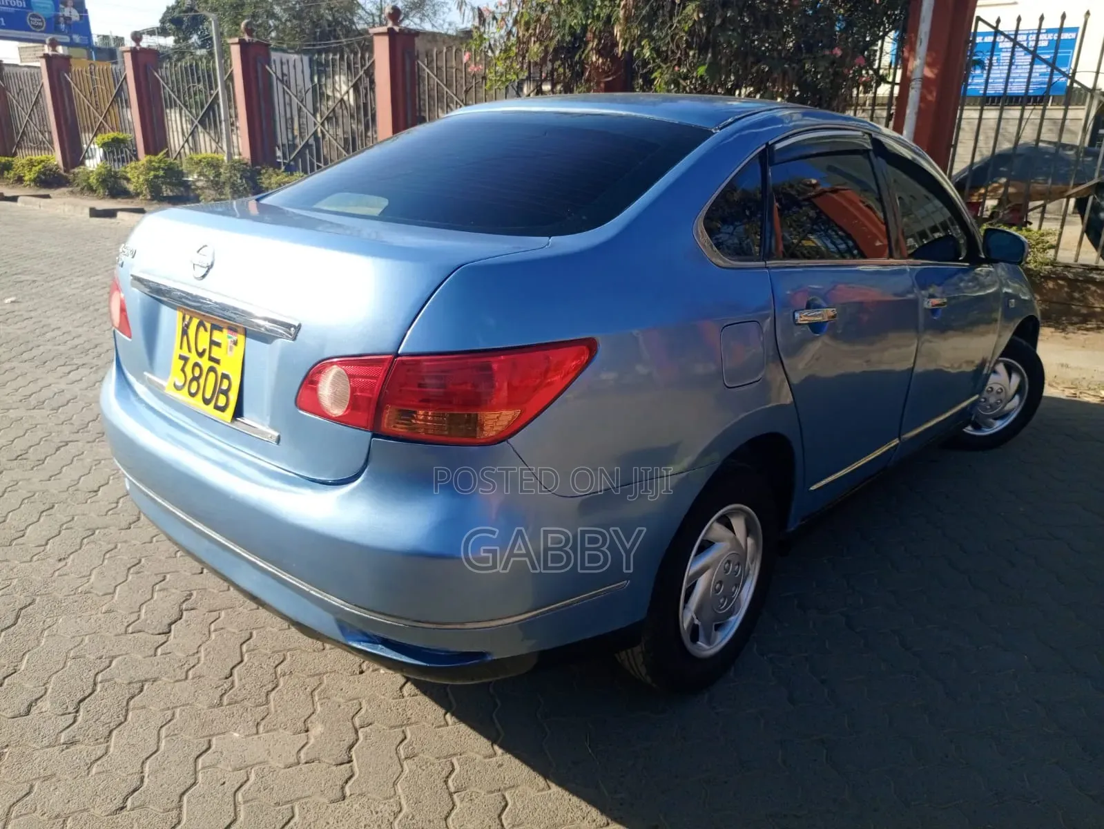Nissan Bluebird 2008 Blue