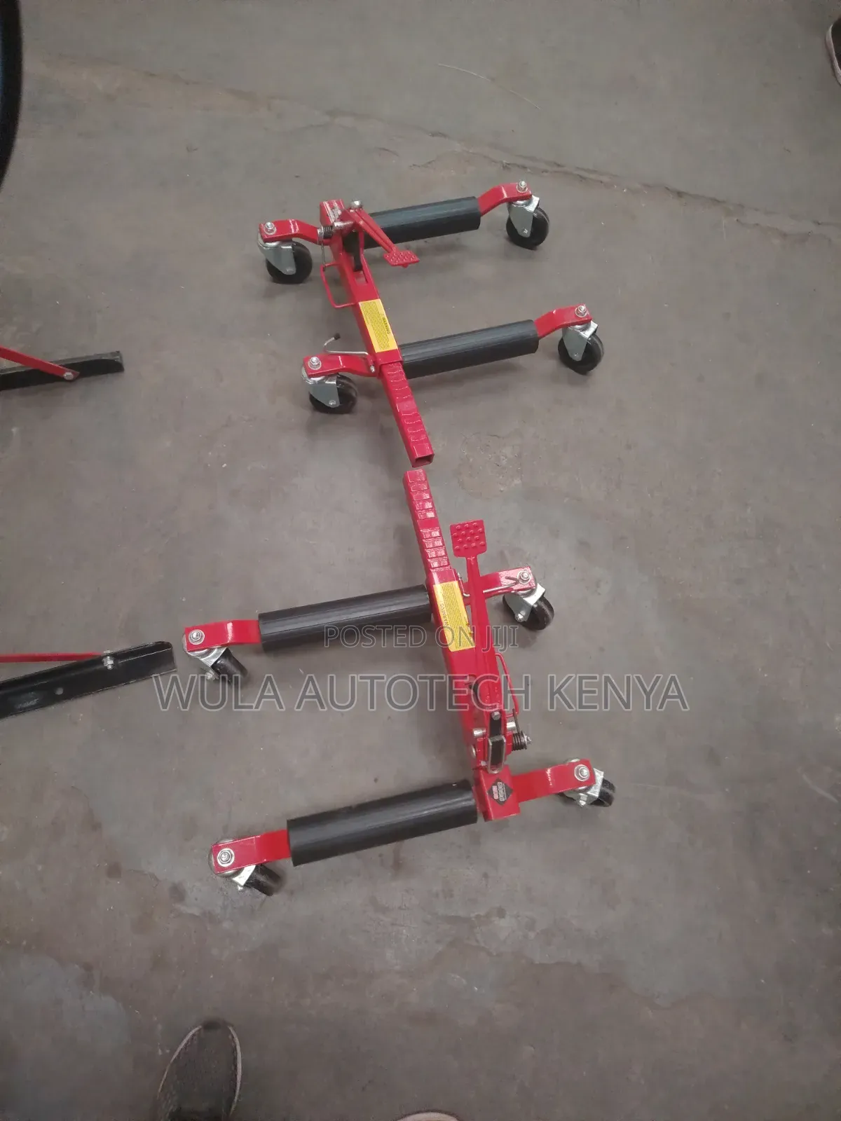 Foot  Operated Lifting and Lowering Pedal Car Moving Tool Sunshine