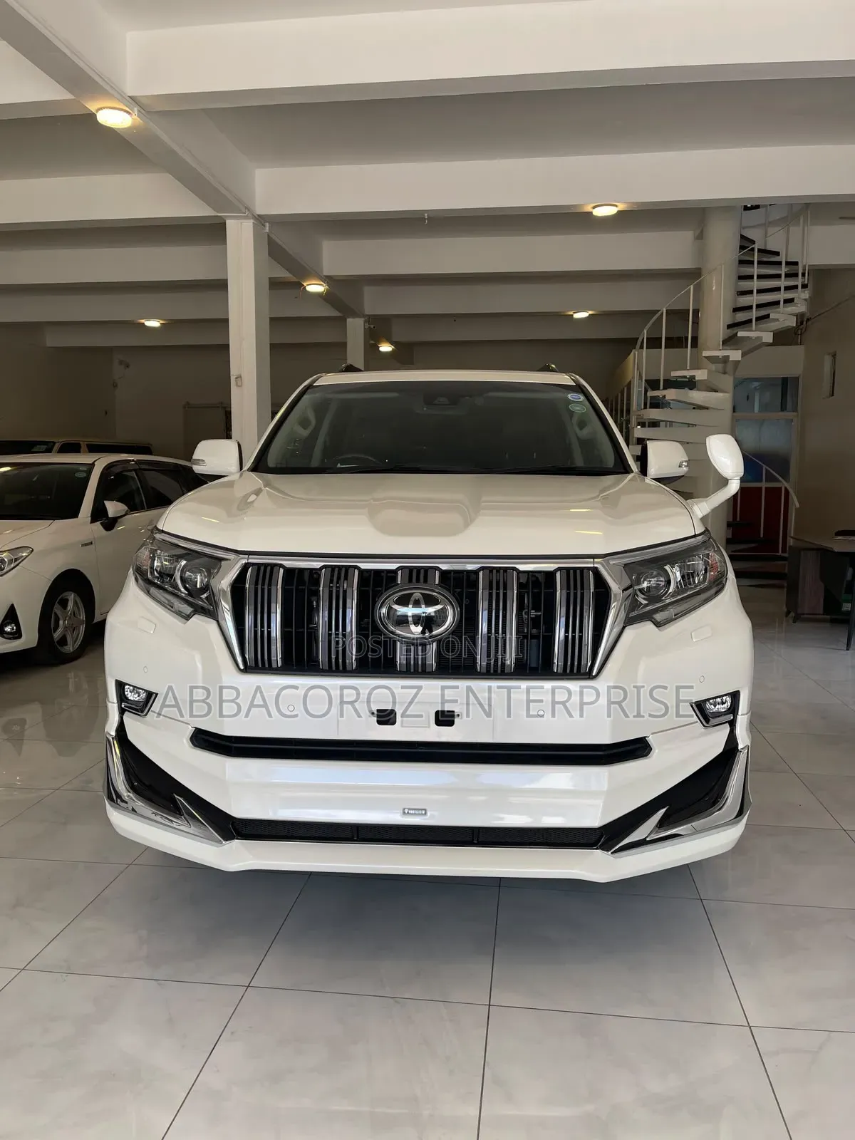 Toyota Land Cruiser Prado 2019 White