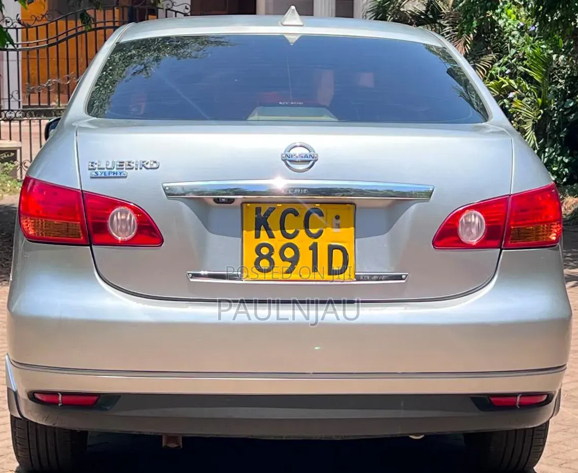 Nissan Bluebird 2008