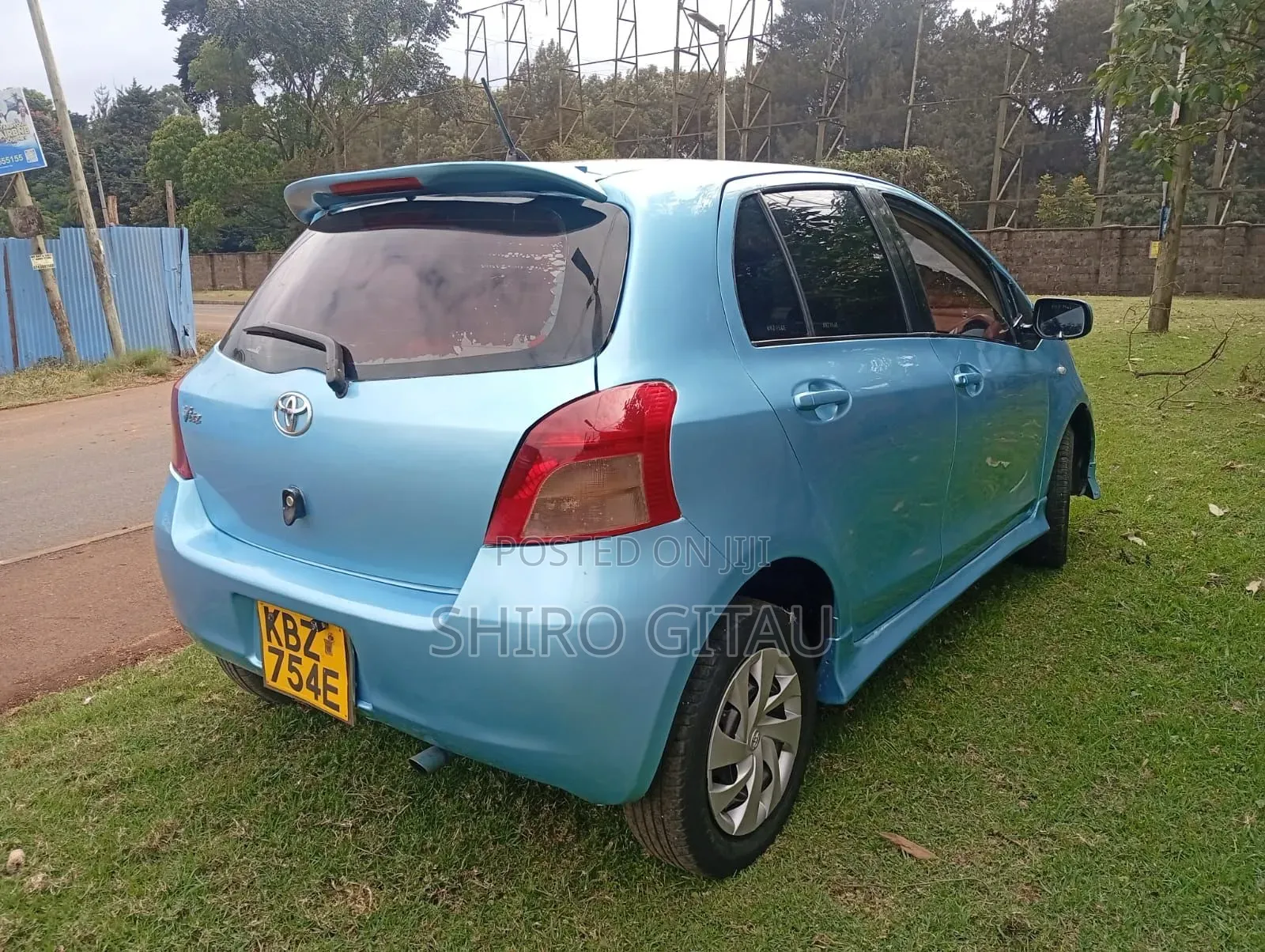 Toyota Vitz 2007 Blue
