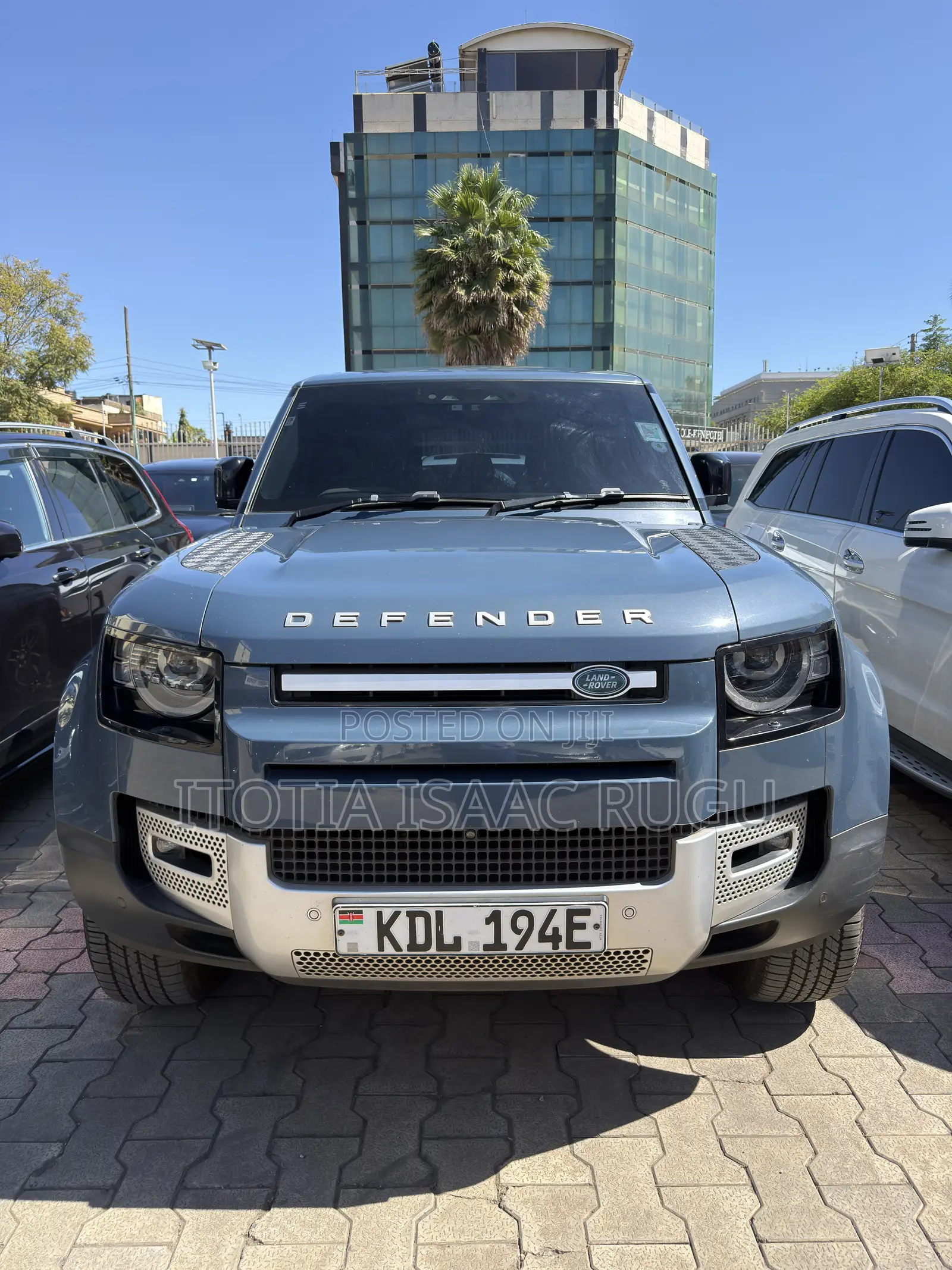 Land Rover Defender 2022 Blue
