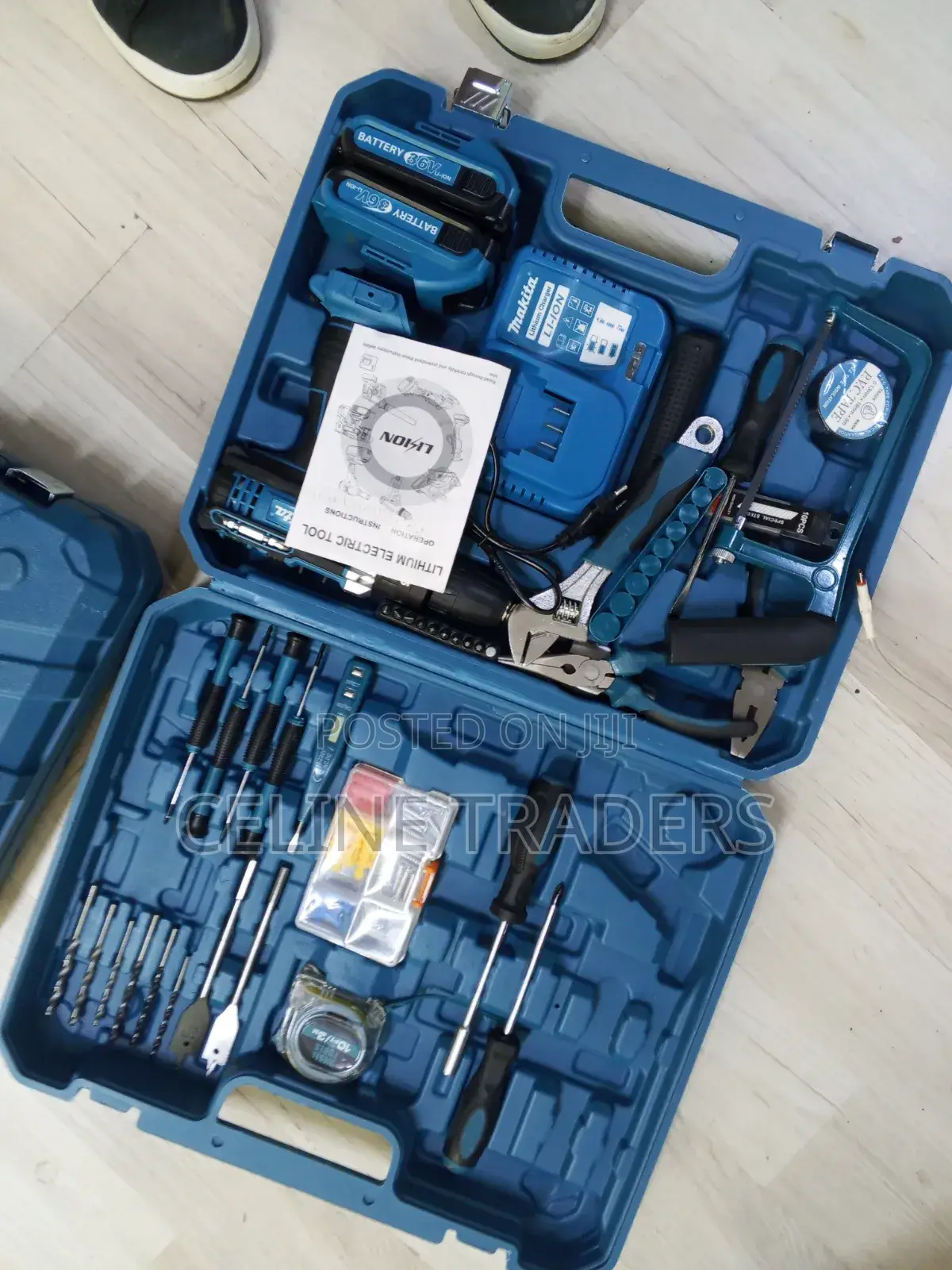 Makita Cordless Power Tool Hand Tool Kit