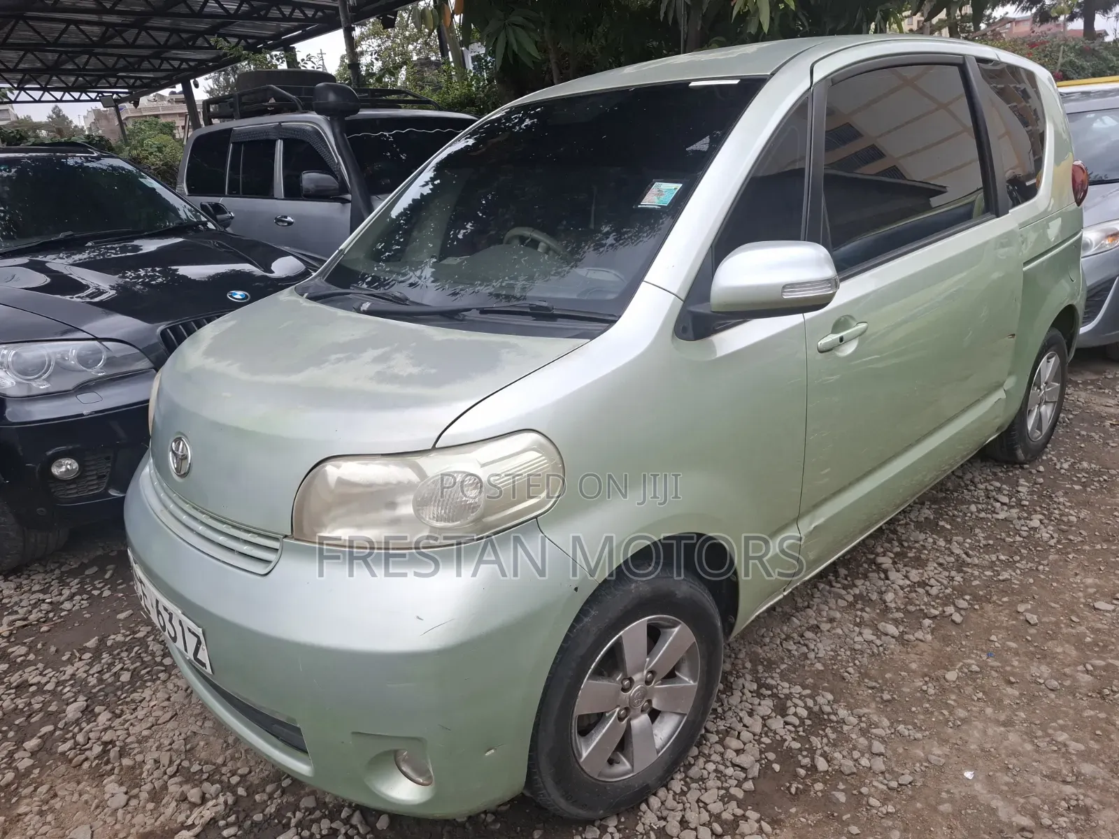 Toyota Porte 2008 Green
