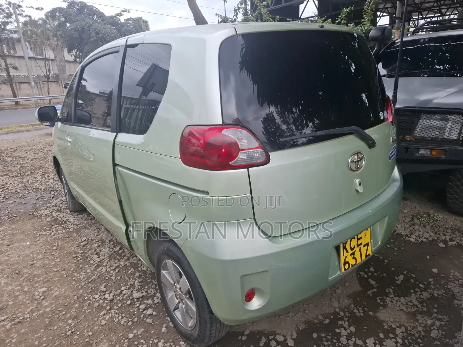Toyota Porte 2008 Green