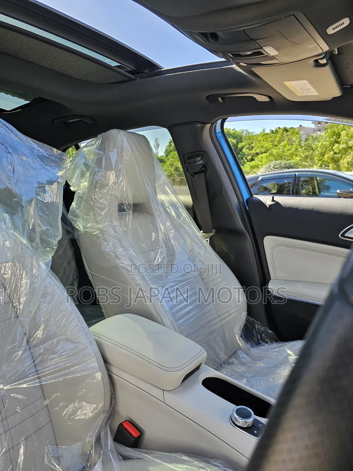 Mercedes-Benz GLA 250 2019 Blue