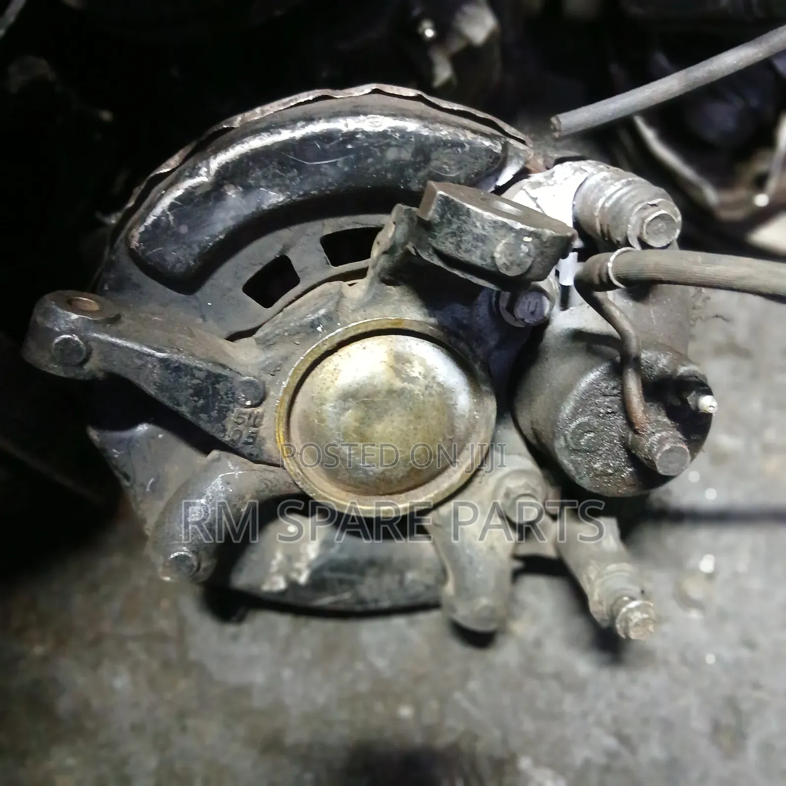 Front Hub Toyota Hilux 2wd