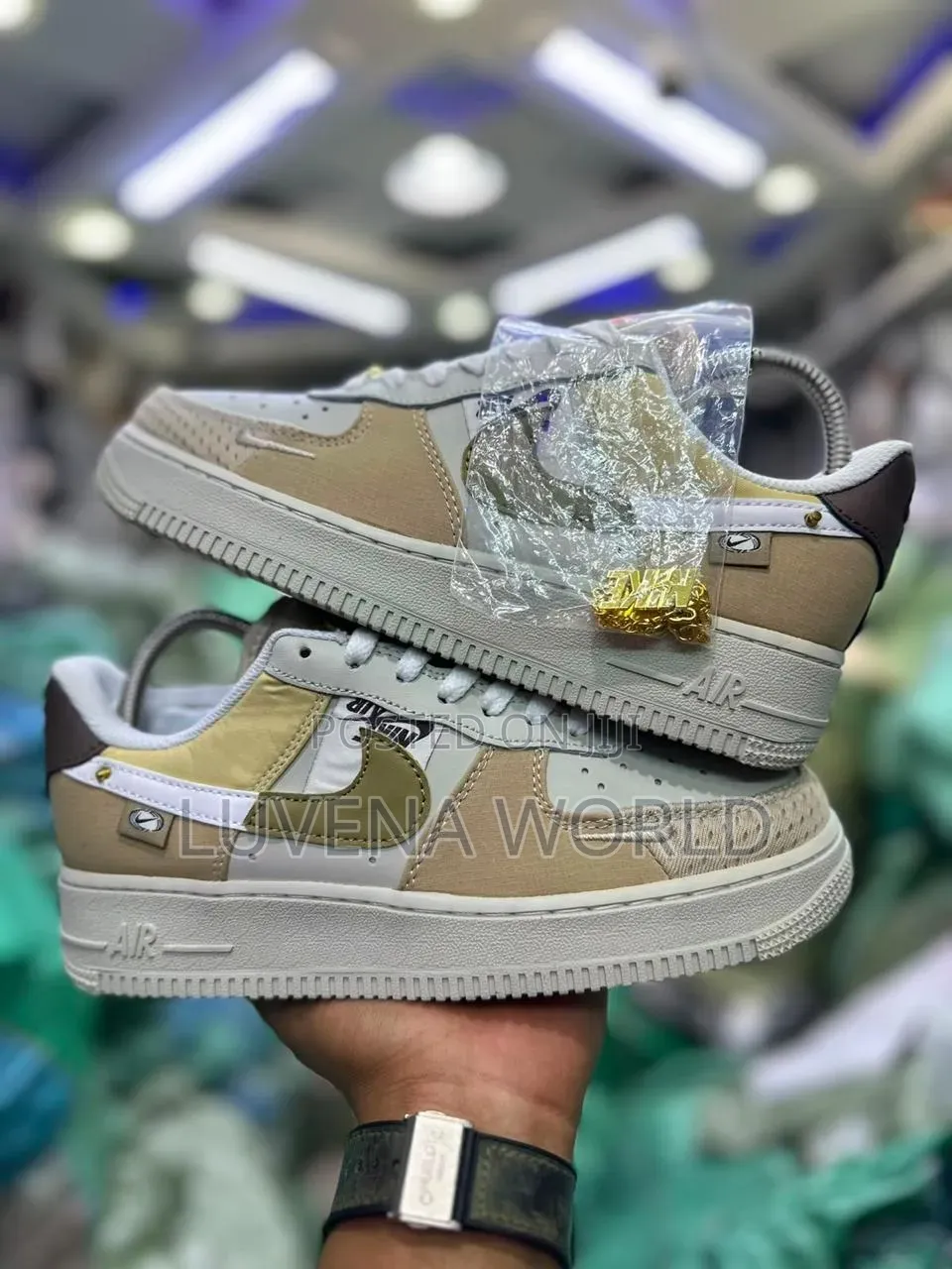 Customized Airforce