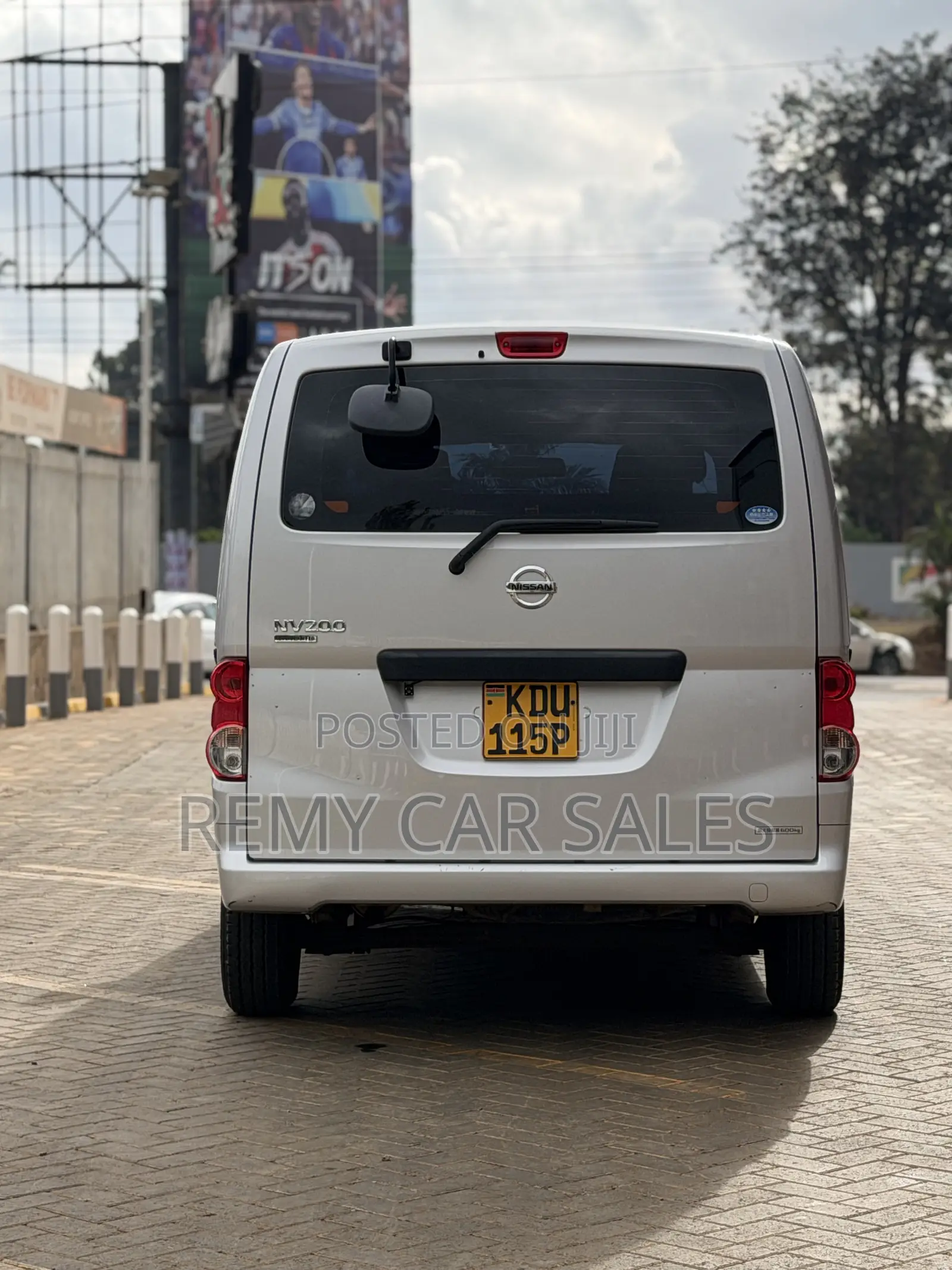 Nissan NV200 2019 Silver