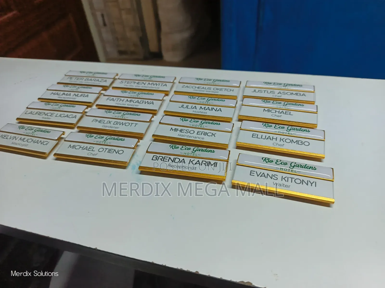 Q12, Nametags, Tags