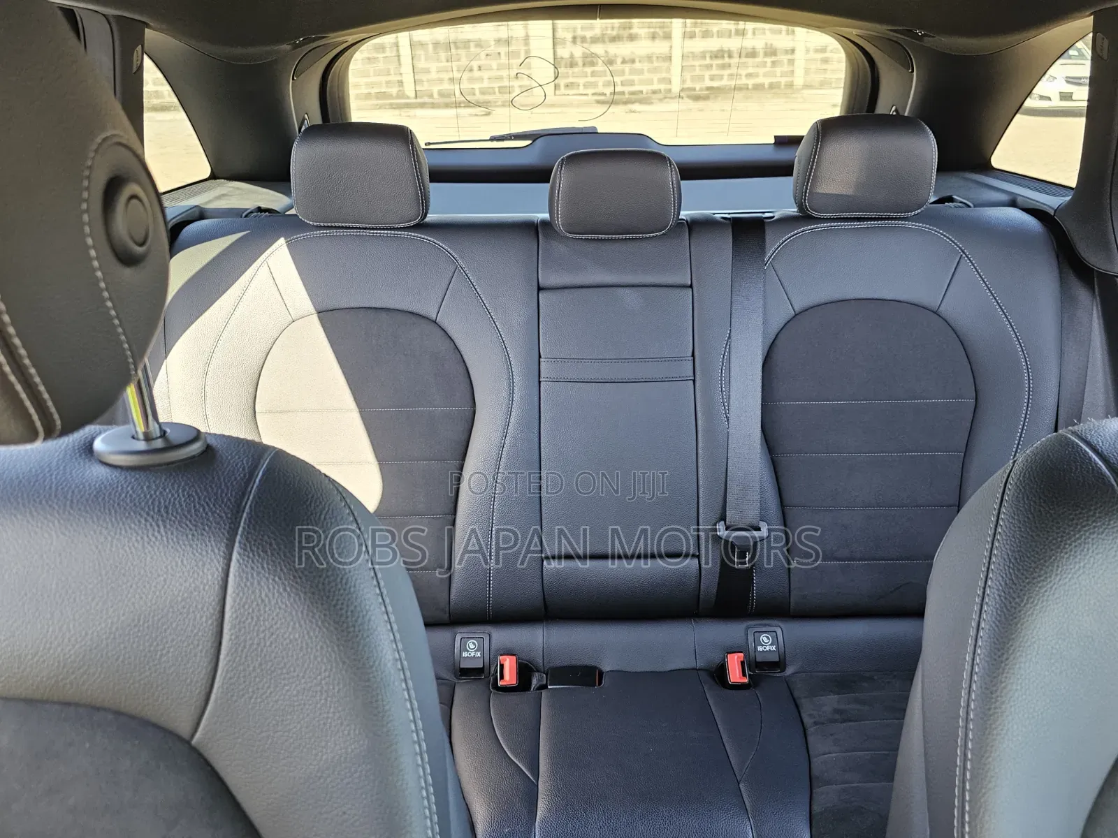 Mercedes-Benz GLC-Class 2018 Off white