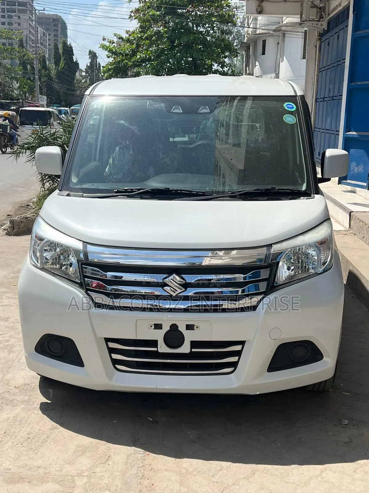 Suzuki Solio 2019 White