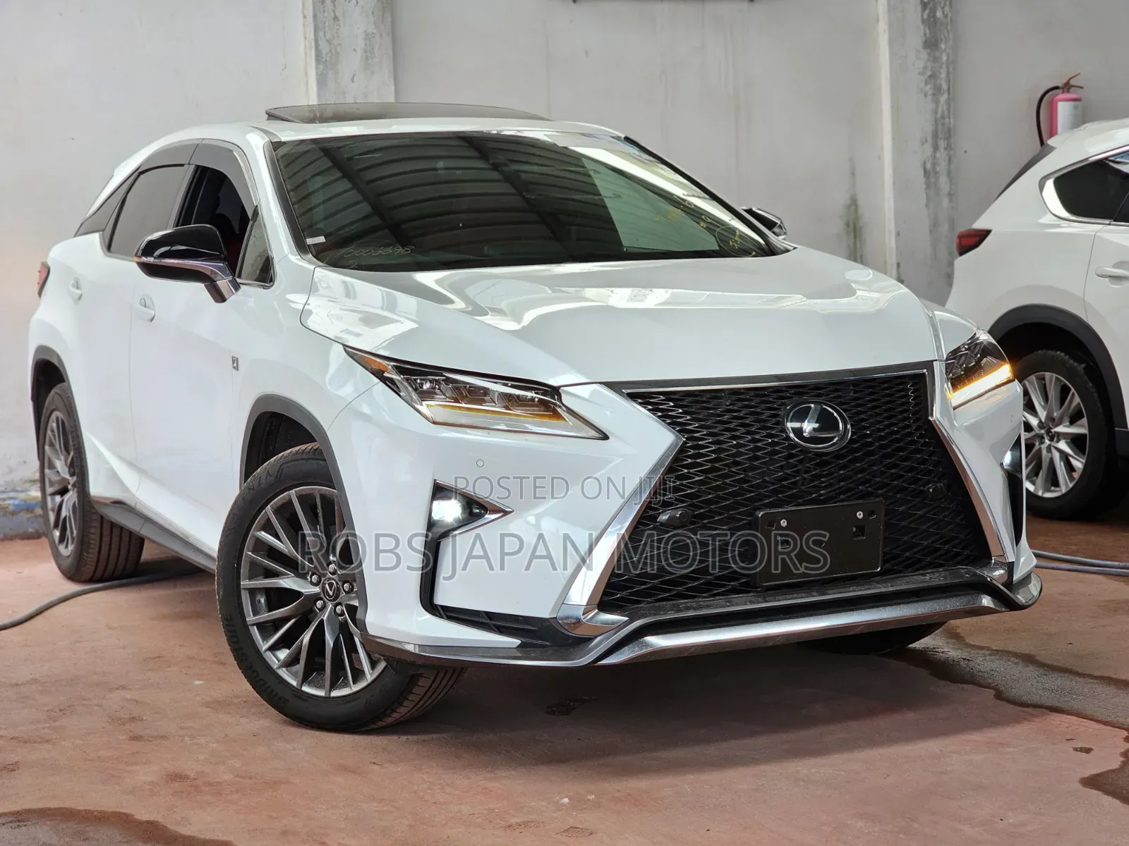 Lexus RX 2019 Off white