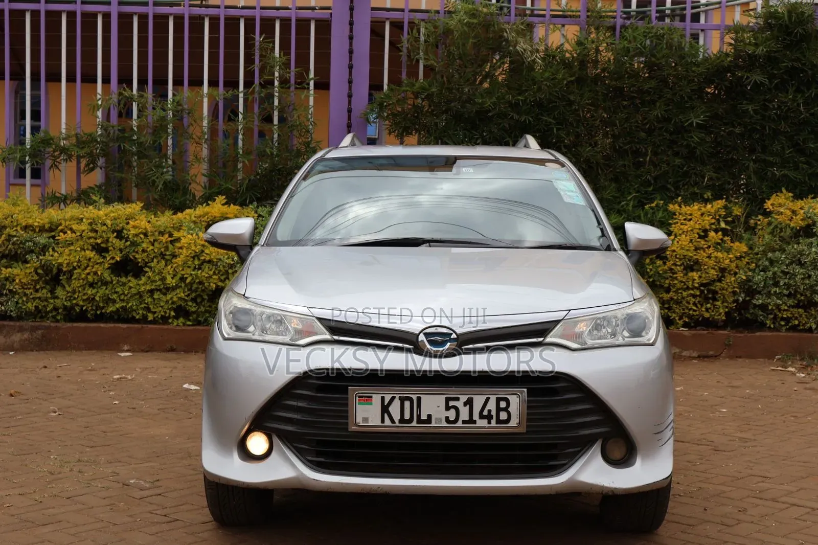 Toyota Corolla Fielder 2015 Silver