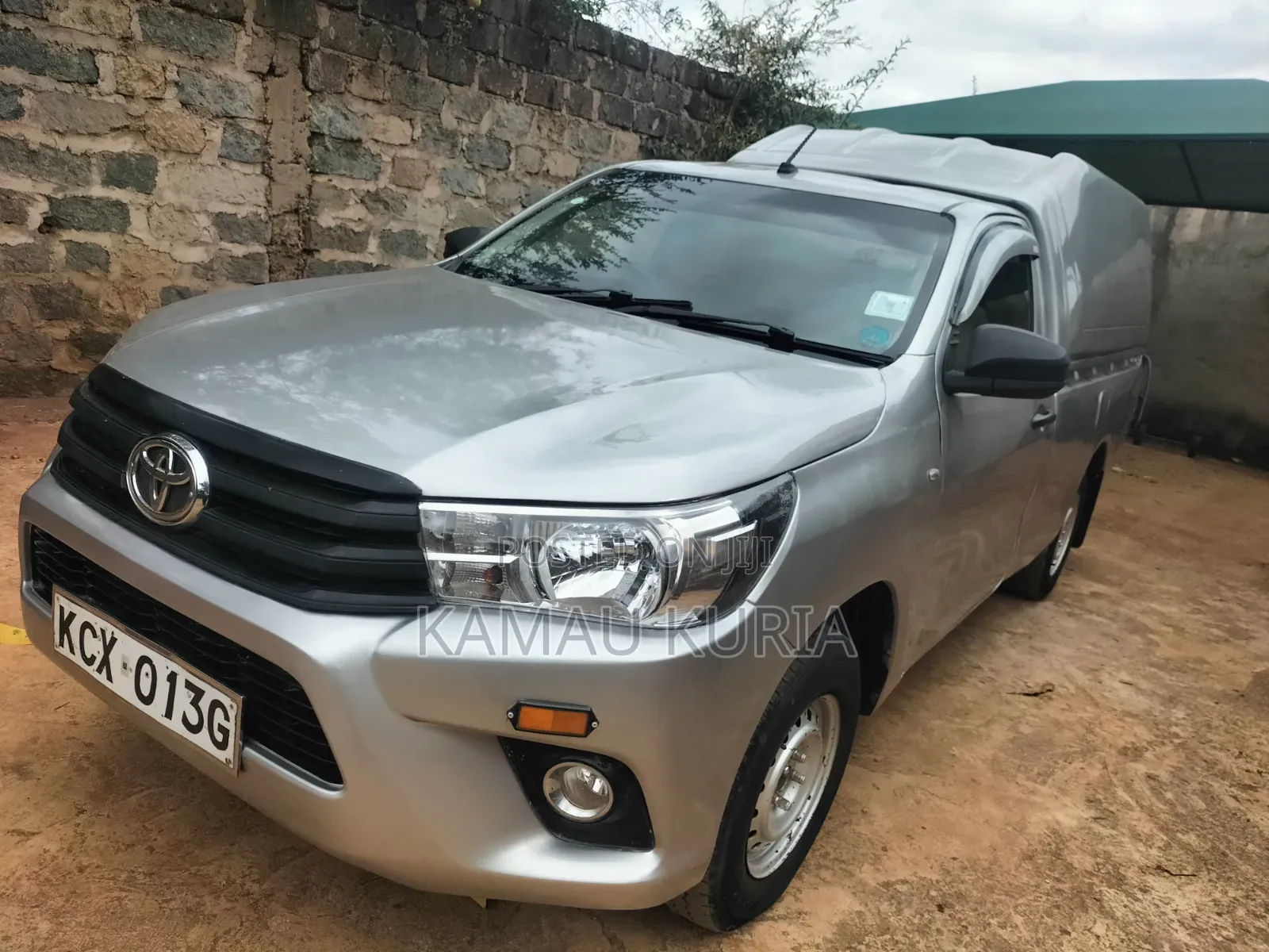 Toyota Hilux 2018 Silver